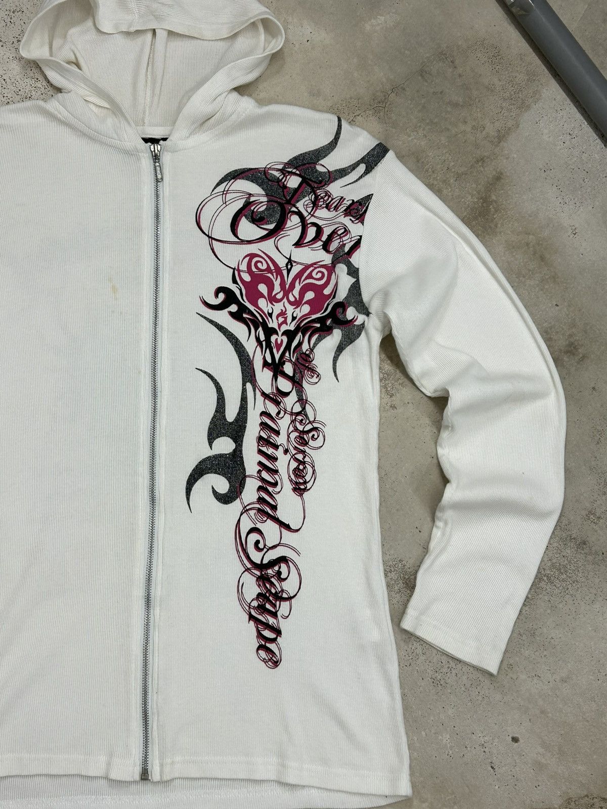 Designer × Japanese Brand Over Primal Scene – Bold Gothic-Inspired Tribal Heart Size US M / EU 48-50 / 2 - 4 Thumbnail