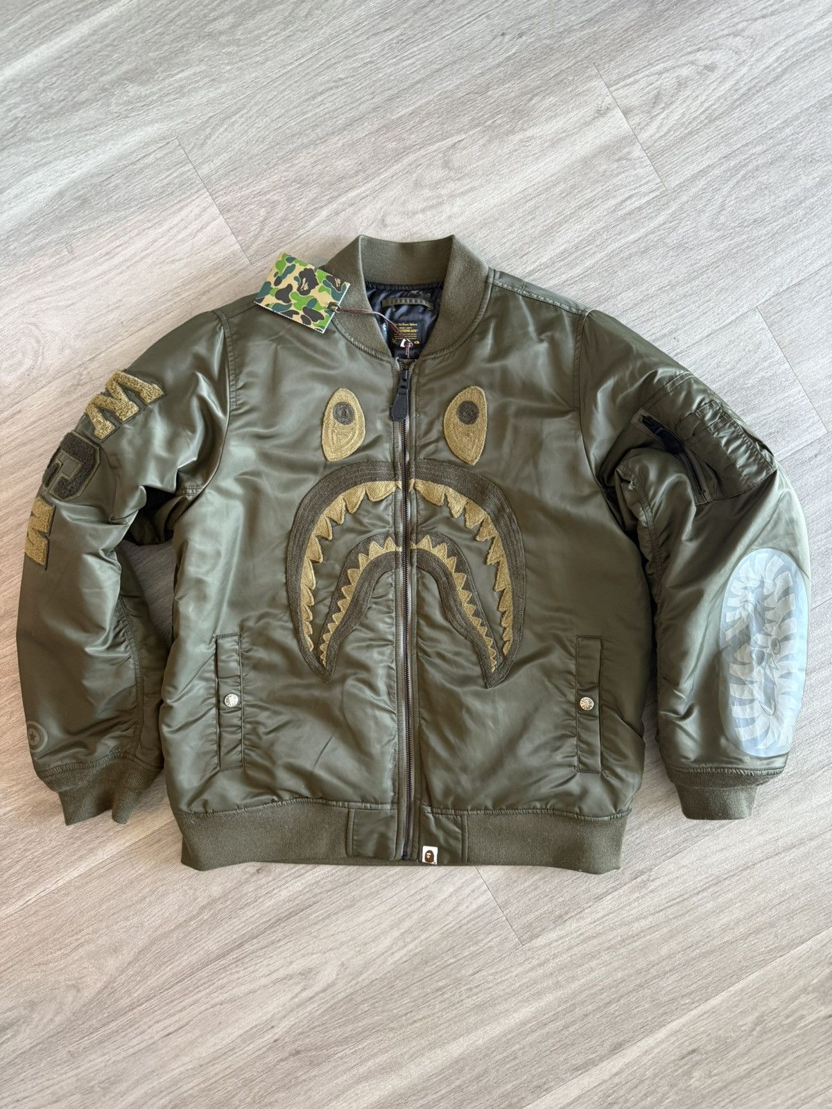 Bape Bape Shark M-A1 Olive Jacket Size US L / EU 52-54 / 3 - 1 Thumbnail