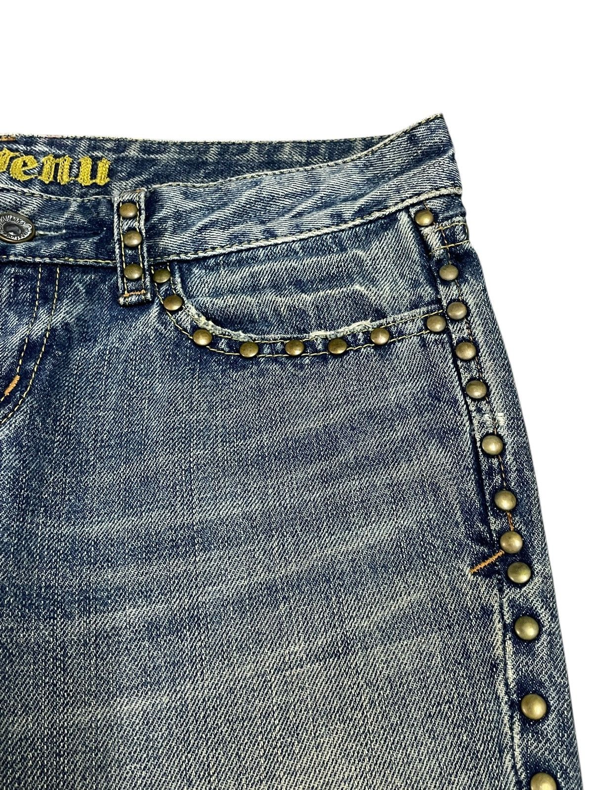 If Six Was Nine Vintage Japanese Crazy Rivet Mad Punk Distressed Flare Jeans Size 30" / US 8 / IT 44 - 17 Thumbnail