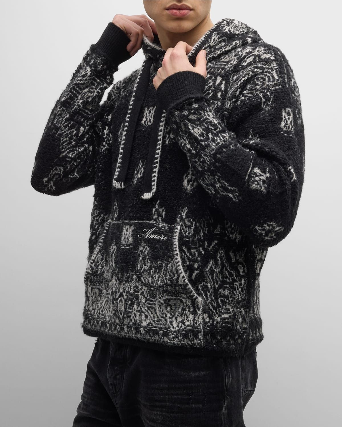 Amiri o1y0525 Logo Hoodie in Black/White Size US M / EU 48-50 / 2 - 2 Thumbnail