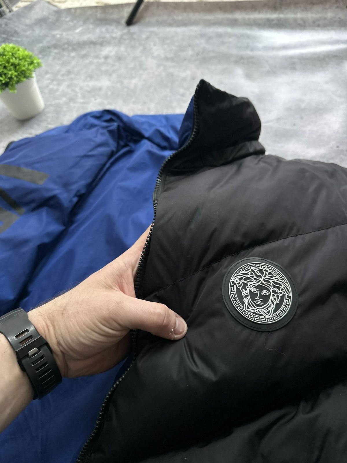 Versace Gianni Versace Medusa Down Puffer Reversible Luxury Jacket Size US L / EU 52-54 / 3 - 7 Thumbnail