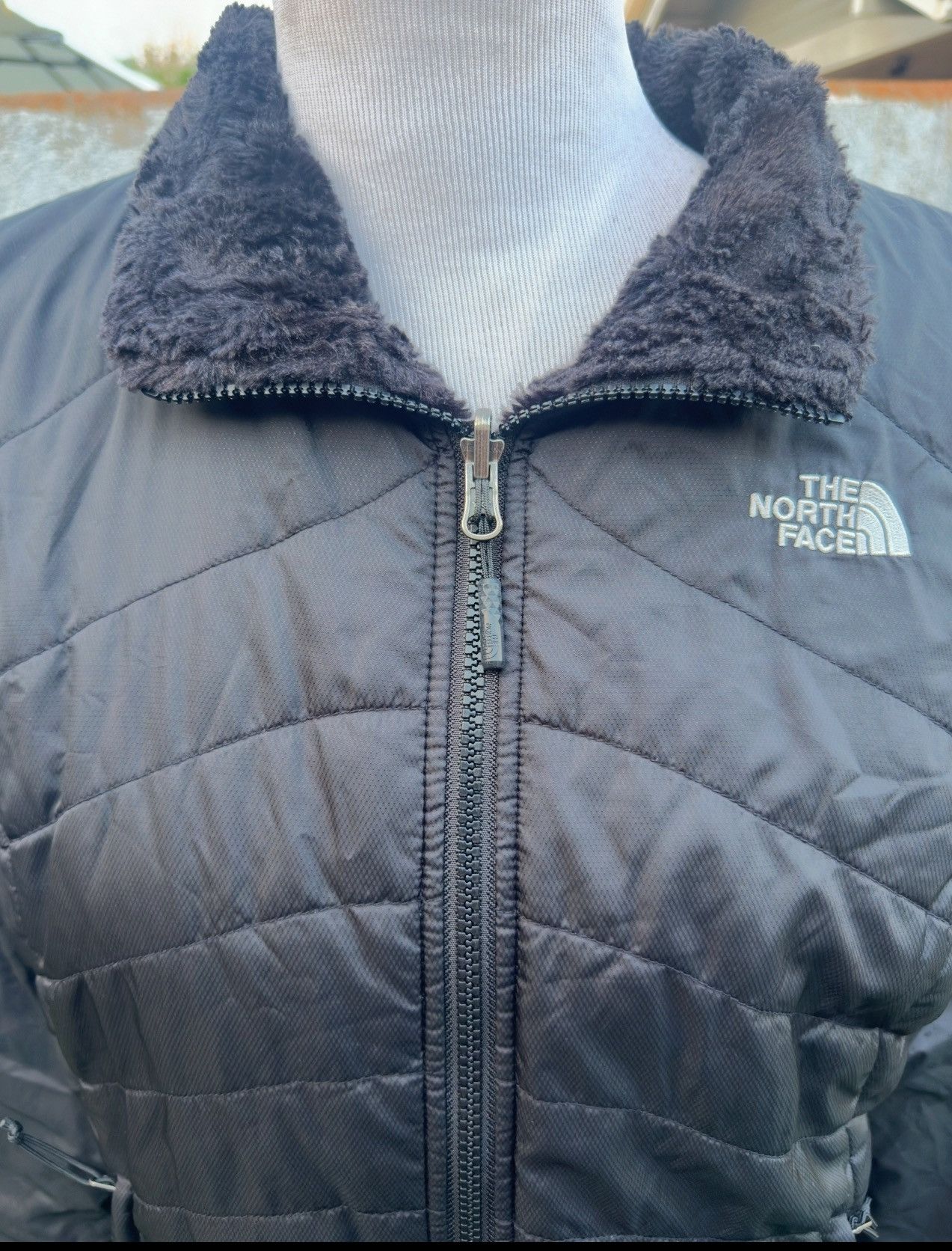 The North Face PreOwned The North Face Women’s Medium Black Ski Snow Jacket Size M / US 6-8 / IT 42-44 - 3 Thumbnail