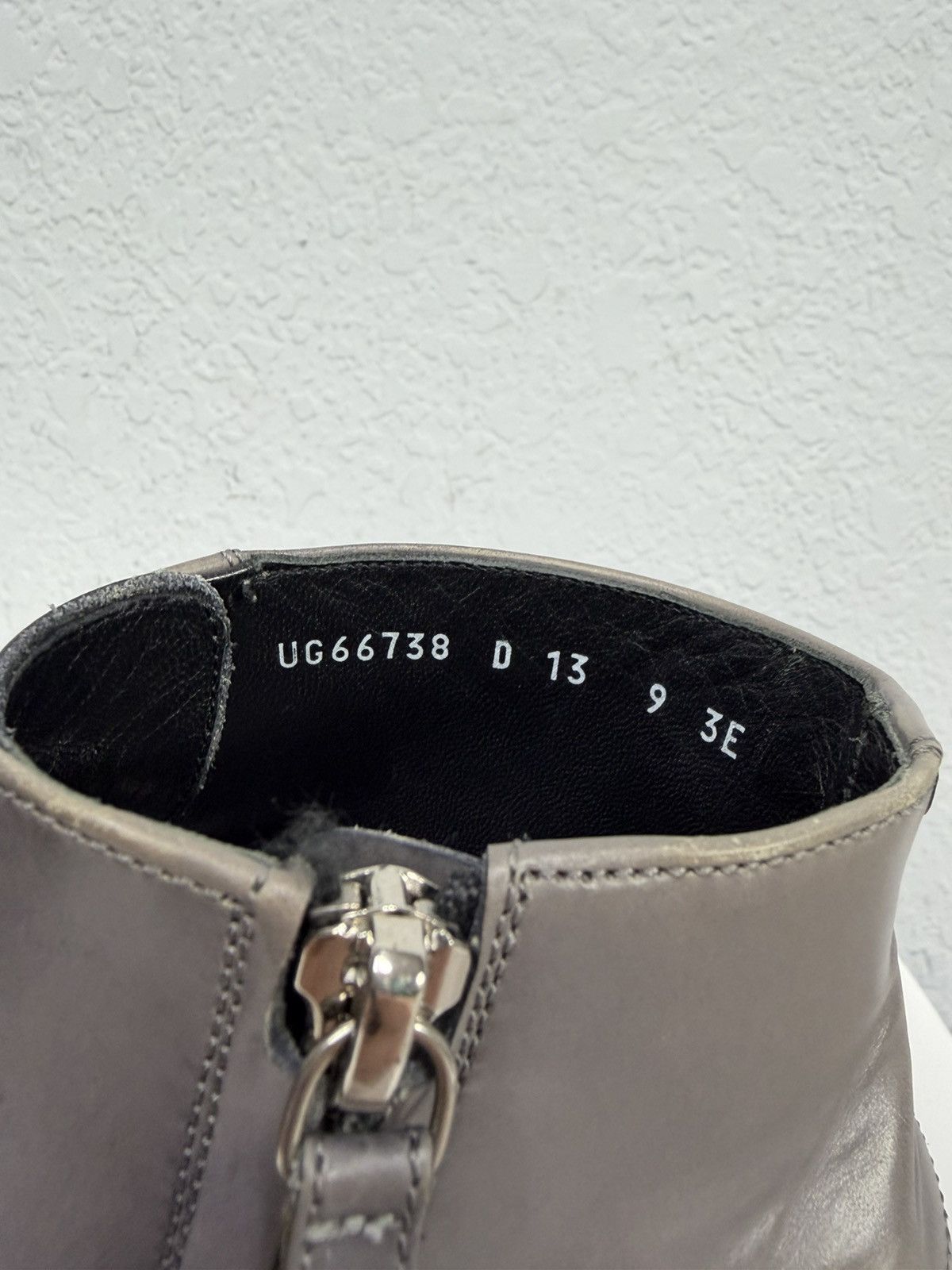 Salvatore Ferragamo Salvatore Feragamo Classic Distressed Leather Black Boots Size US 9.5 / EU 42-43 - 15 Thumbnail