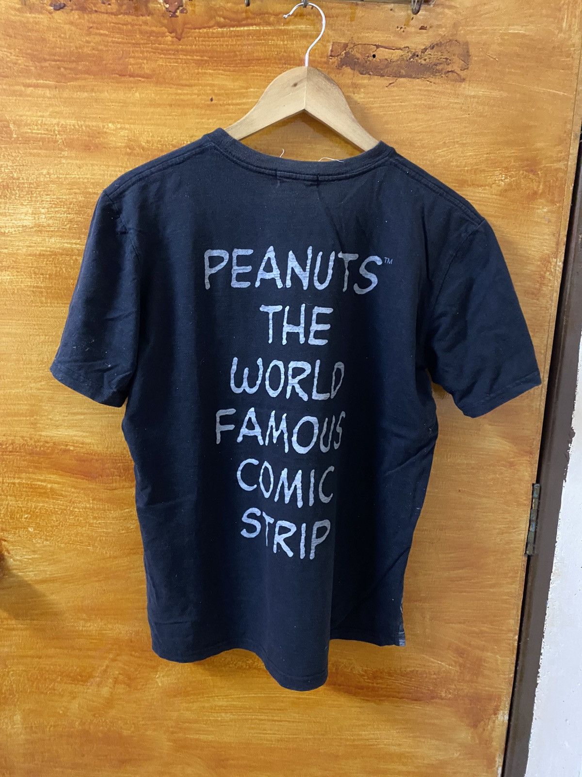Peanuts Peanuts woodstrock world famous tees Size US M / EU 48-50 / 2 - 2 Thumbnail