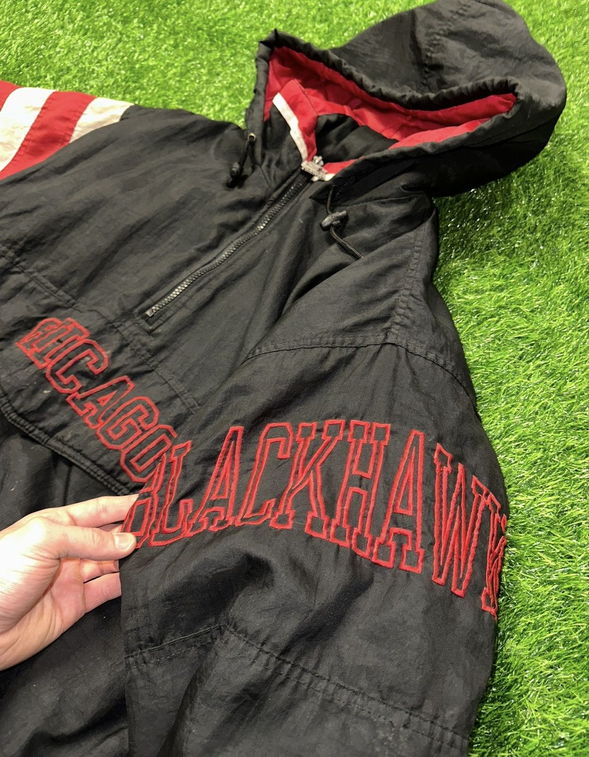 NHL × Starter × Vintage Vintage Starter Nhl Chicago Blackhawks Starter Size XL Size US XL / EU 56 / 4 - 3 Thumbnail