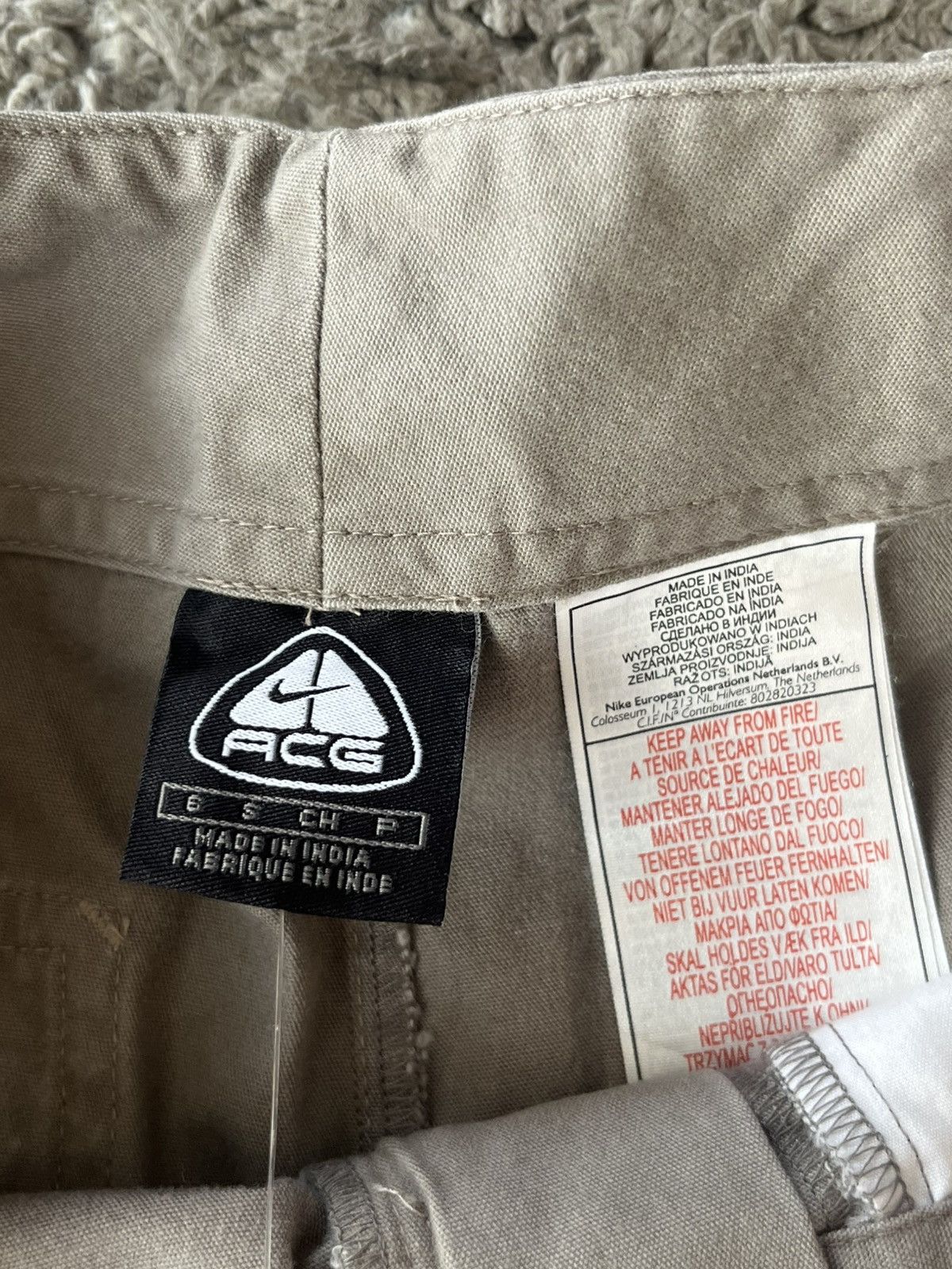 Nike ACG Nike ACG Khaki Shorts (New With Tags) Size 28" / US 6 / IT 42 - 8 Thumbnail