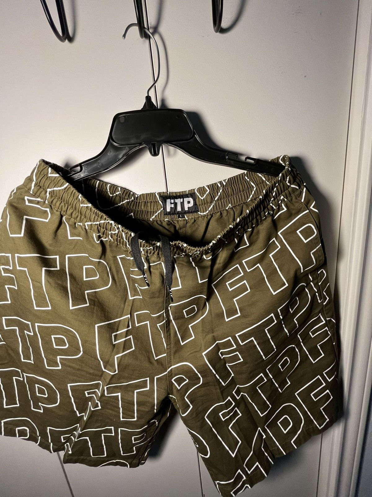 Fuck The Population FTP ALL OVER OUTLINE LOGO SHORTS Size US 33 - 2 Thumbnail
