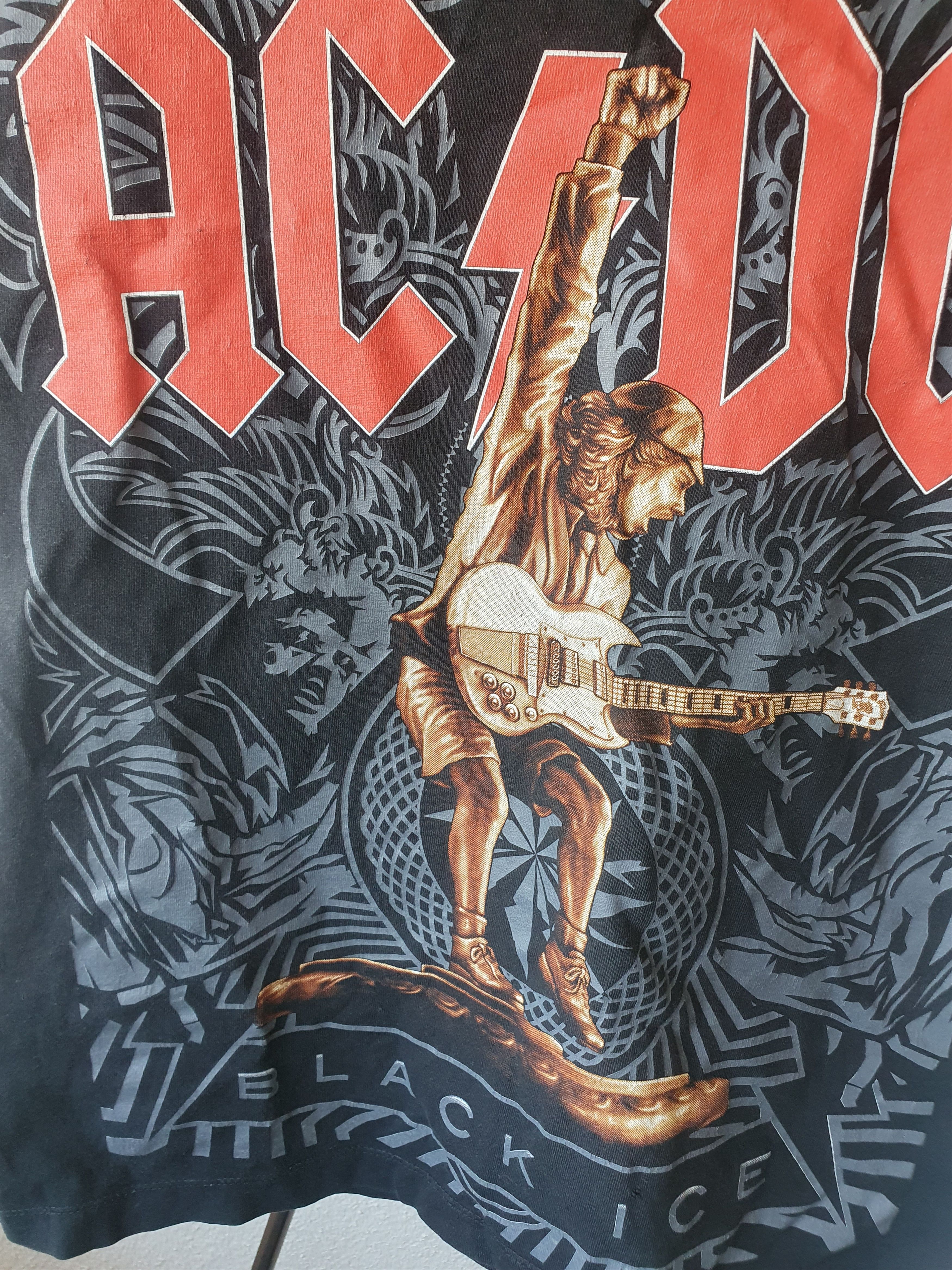 AC/DC × Band Tees Ac/Dc Black Ice Rock Chang Band t shirt Double Sided sz S Size US S / EU 44-46 / 1 - 7 Thumbnail