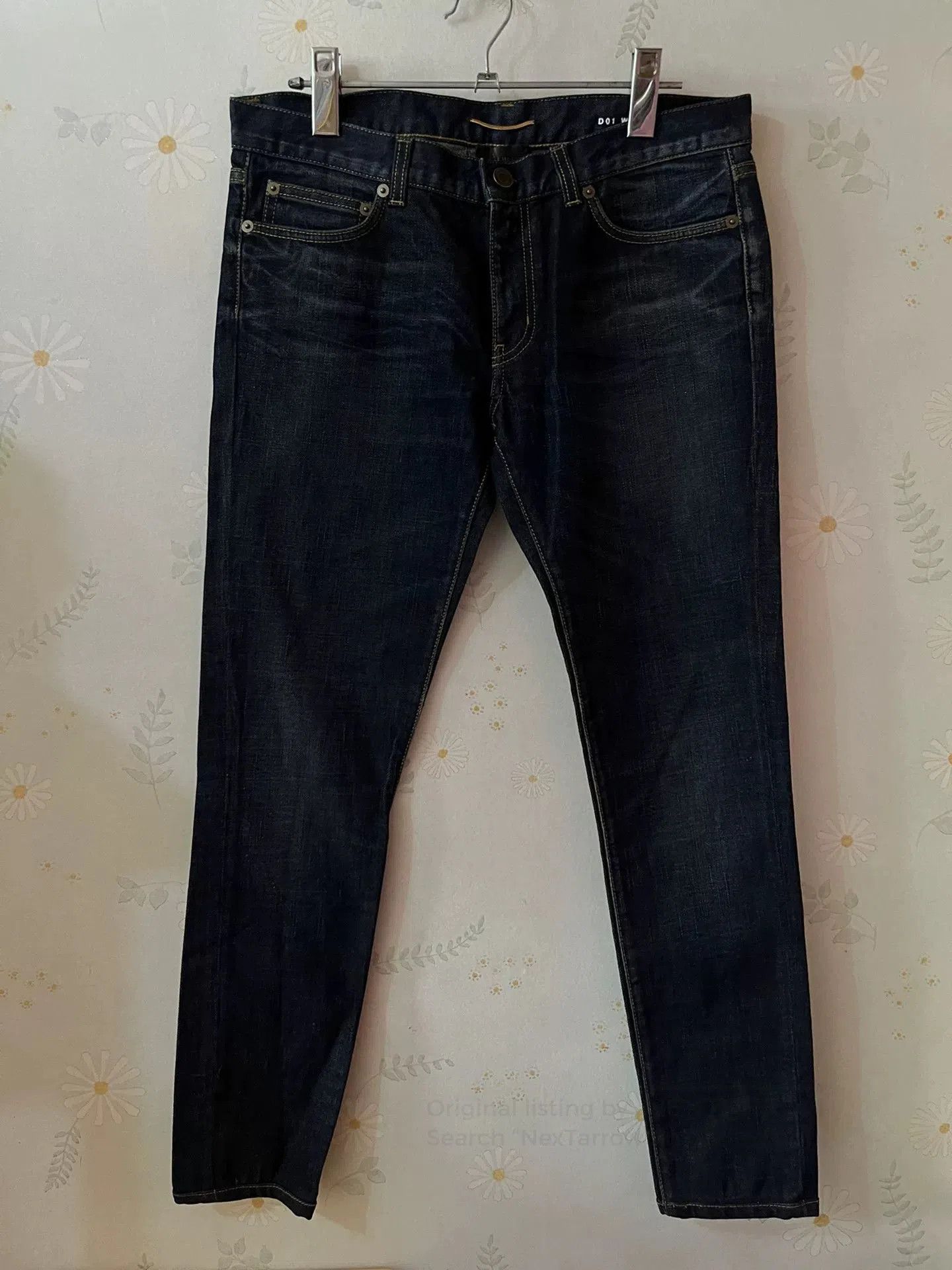 Saint Laurent Paris Saint Laurent Women's Slim Fit Jeans 30. Size 30" / US 8 / IT 44 - 1 Thumbnail