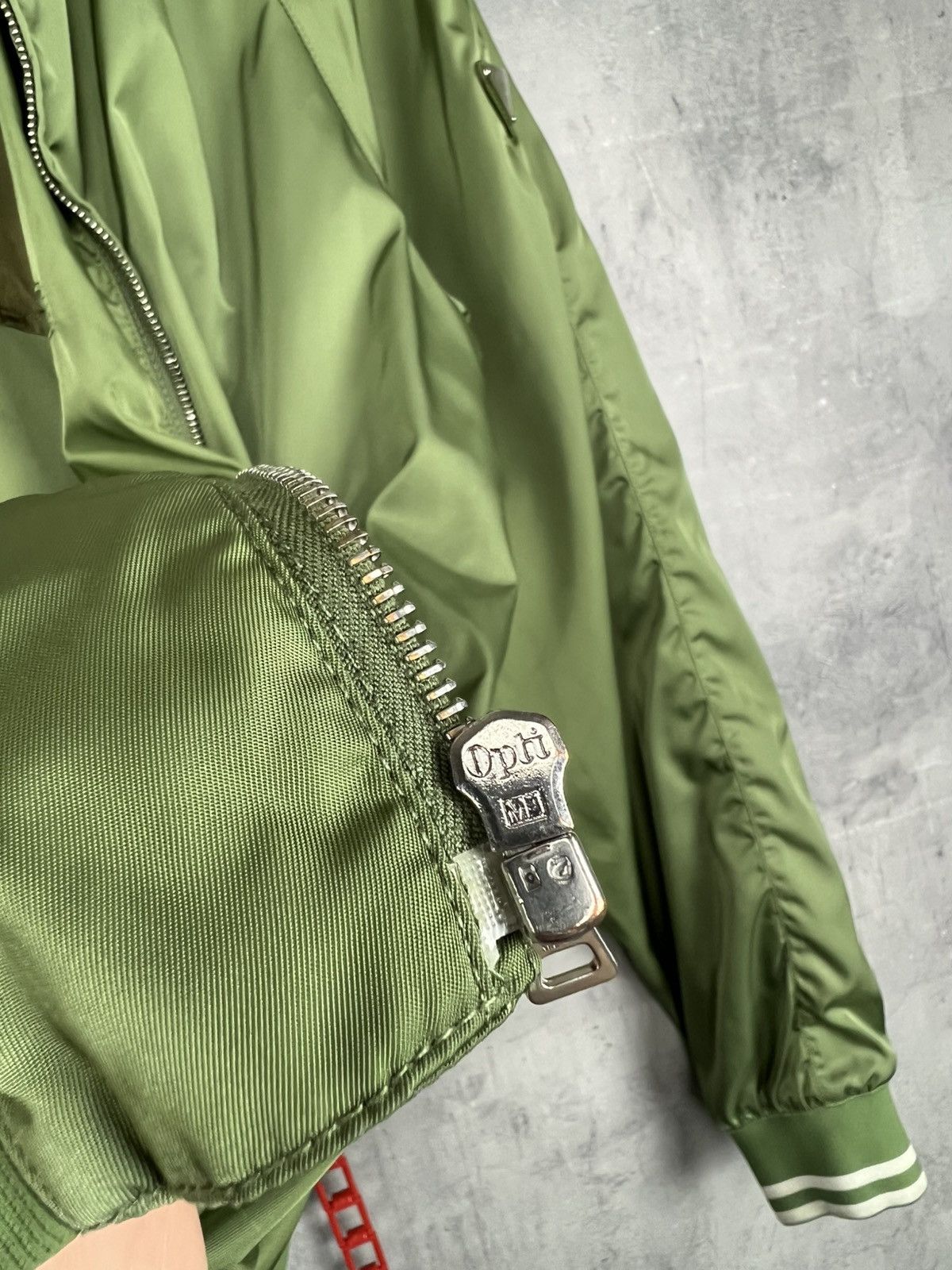Prada Prada Milano 2014 Metallic Green Nylon Bomber Jacket Size M Size US M / EU 48-50 / 2 - 9 Thumbnail