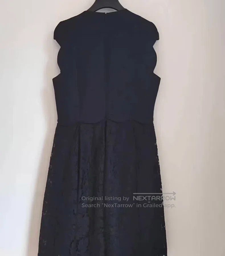 Valentino Valentino Classic little black dress lace dress Size M / US 6-8 / IT 42-44 - 5 Thumbnail