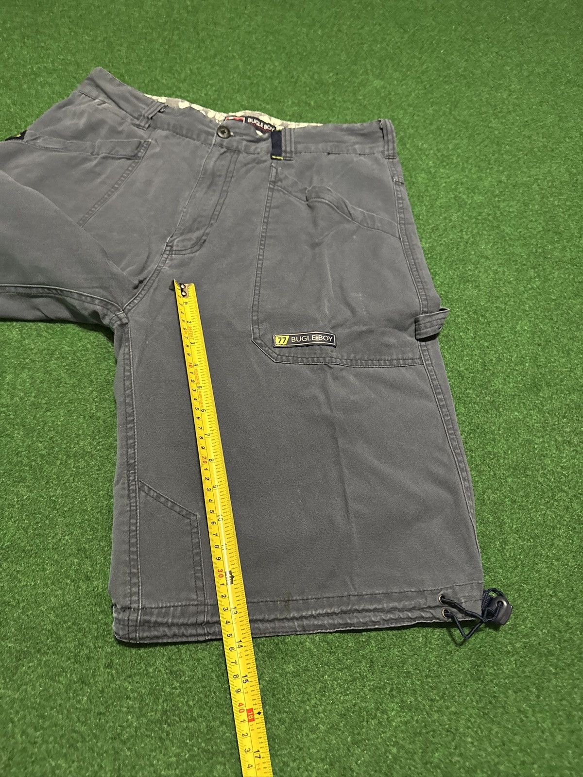 Bugle Boy Bugle Boy Super Baggy Cargo Carpenter 90s Shorts 34 14” Size US 34 / EU 50 - 9 Thumbnail