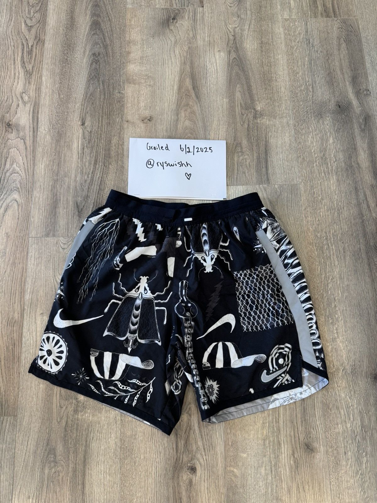 Nike Nike Atheltic Shorts Rare Size US 30 / EU 46 - 1 Thumbnail