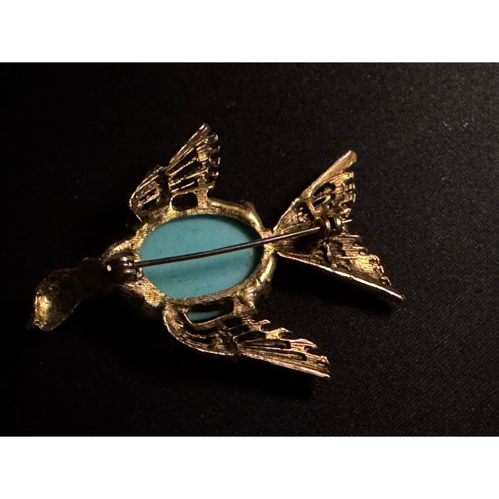 Other Vintage Jelly Belly Gold Tone Bird Brooch Lucite Collar, Eye Size ONE SIZE - 5 Thumbnail