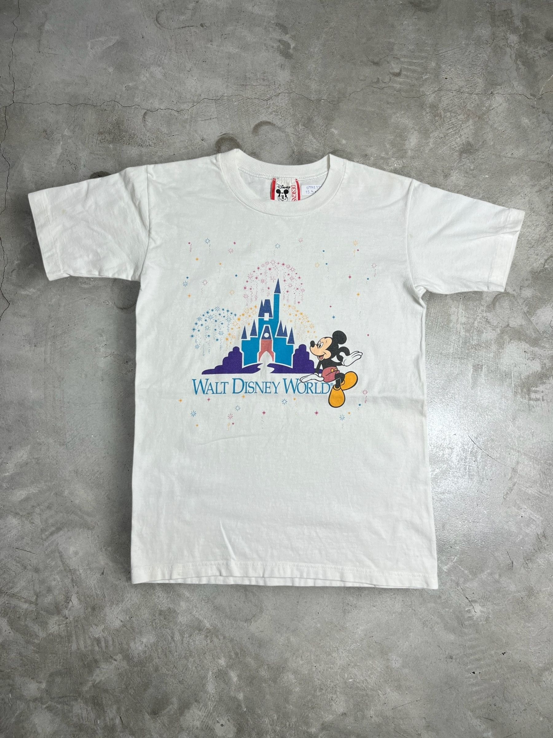 Disney × Vintage Vintage 90s Walt Disney World Graphic Tee (YL) GTME575 Size US XXS / EU 40 - 1 Thumbnail