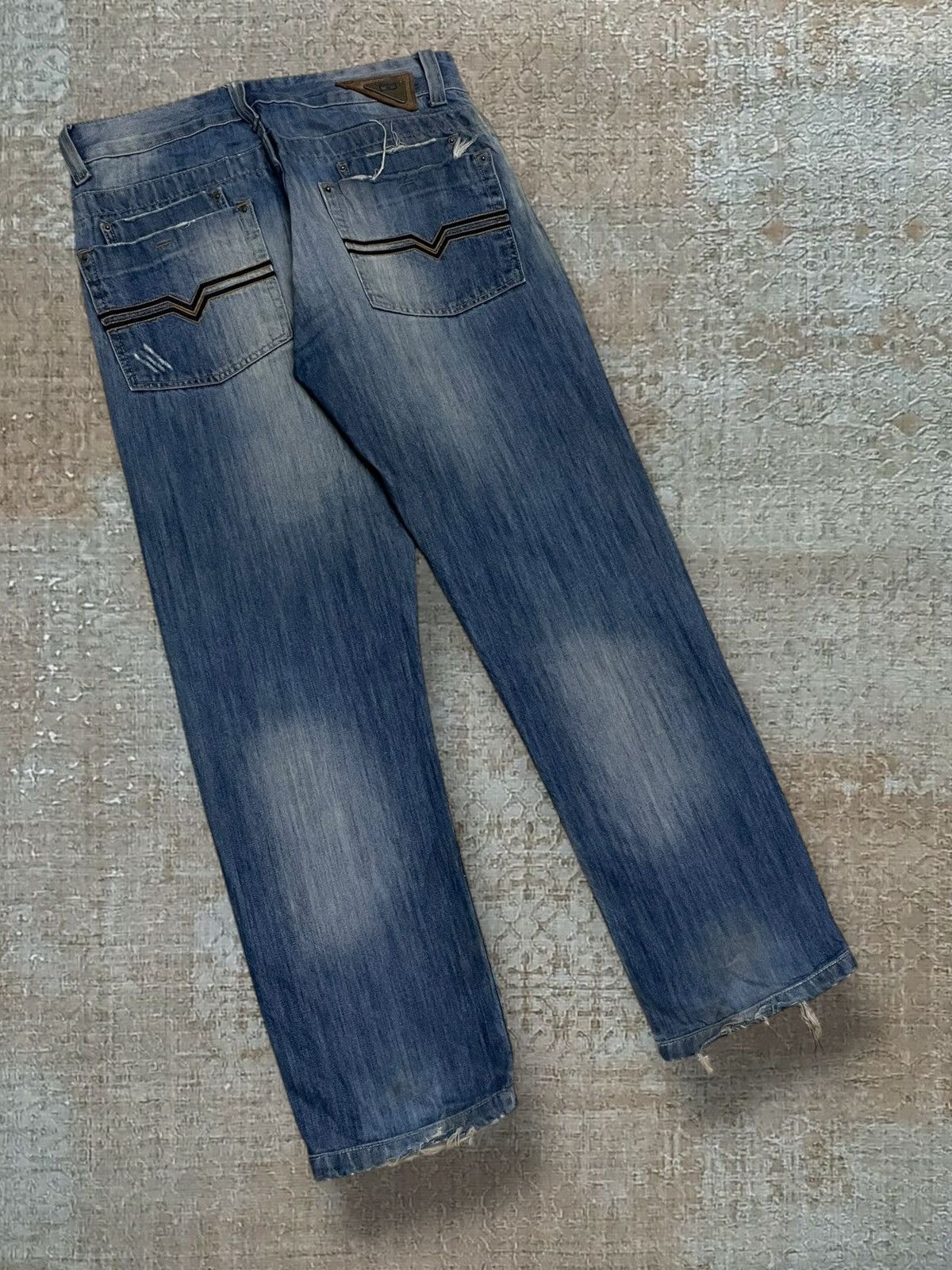 Japanese Brand Vintage 1990s Designer Republica Distressed Mudwash Denim Size US 31 - 10 Thumbnail