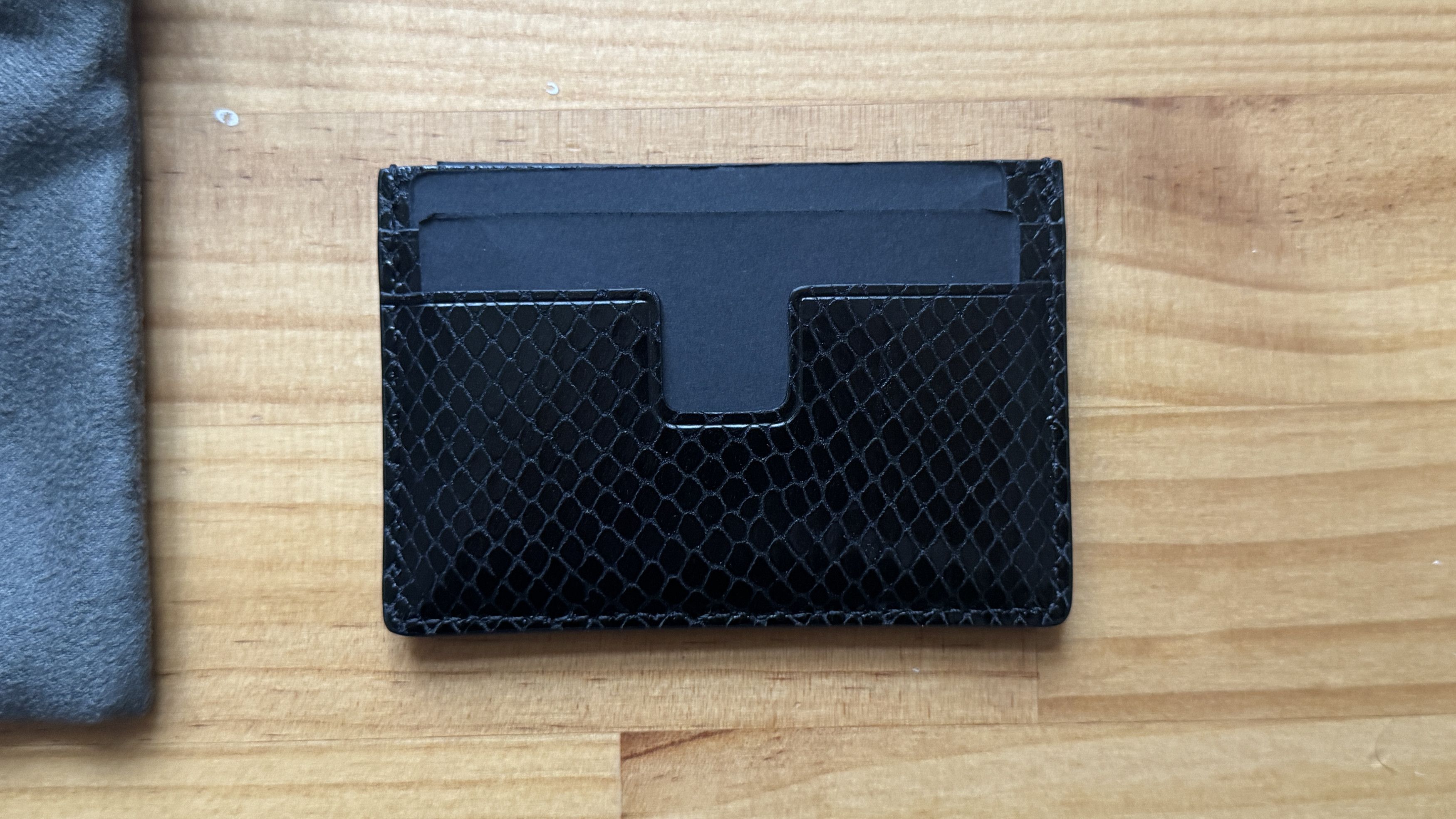 Tom Ford Black Card Holder In Printed Python Leather Size ONE SIZE - 8 Thumbnail