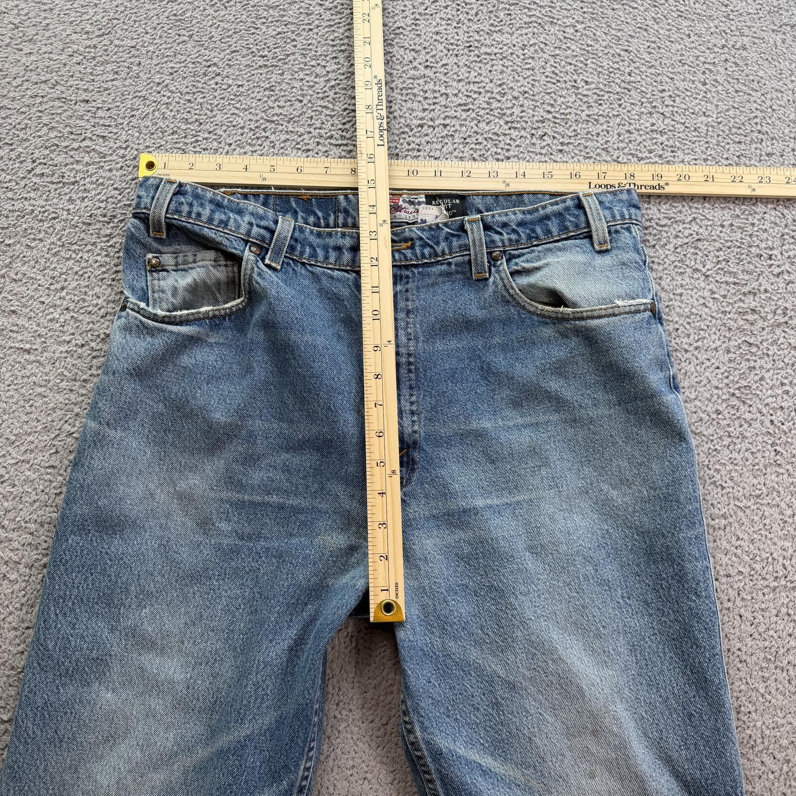 Levi's Vintage 90s Levis 530 Regular Fit Jeans Light Wash 36x32 Size US 36 / EU 52 - 3 Thumbnail