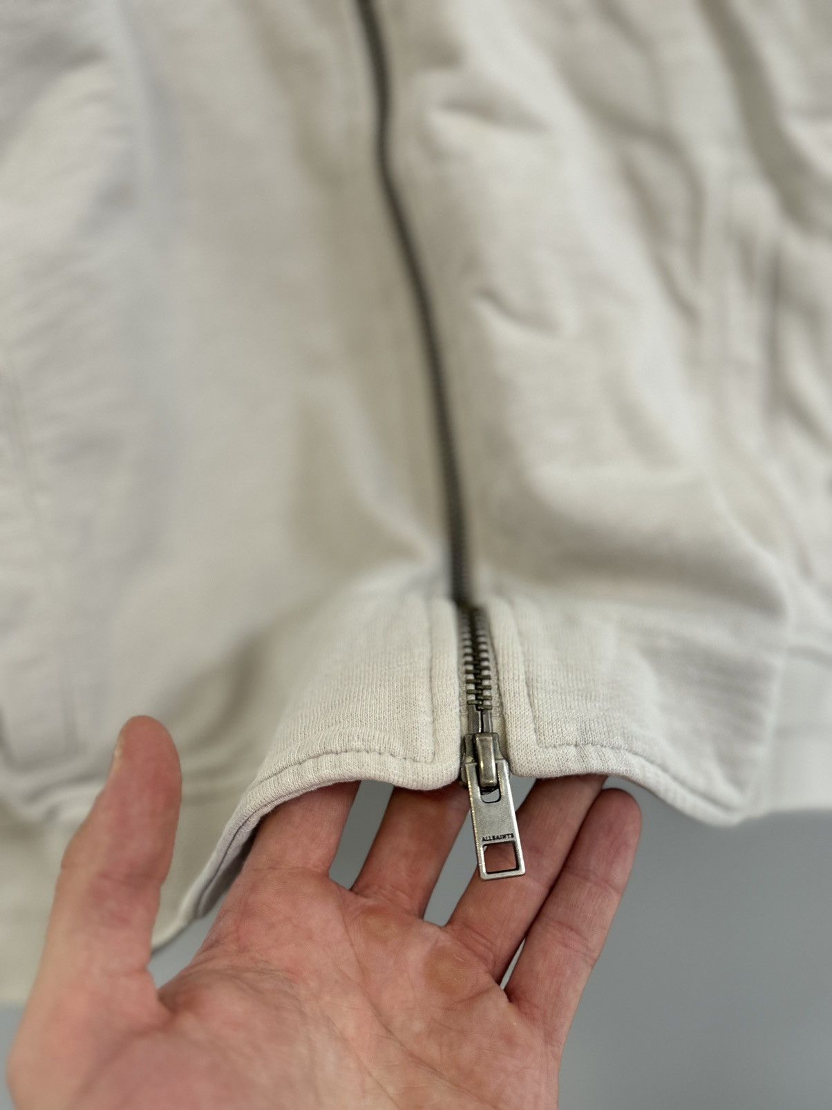 Allsaints Vintage Allsaints Zip Hoodie Sweater Y2K USA HYPE Size US M / EU 48-50 / 2 - 6 Thumbnail