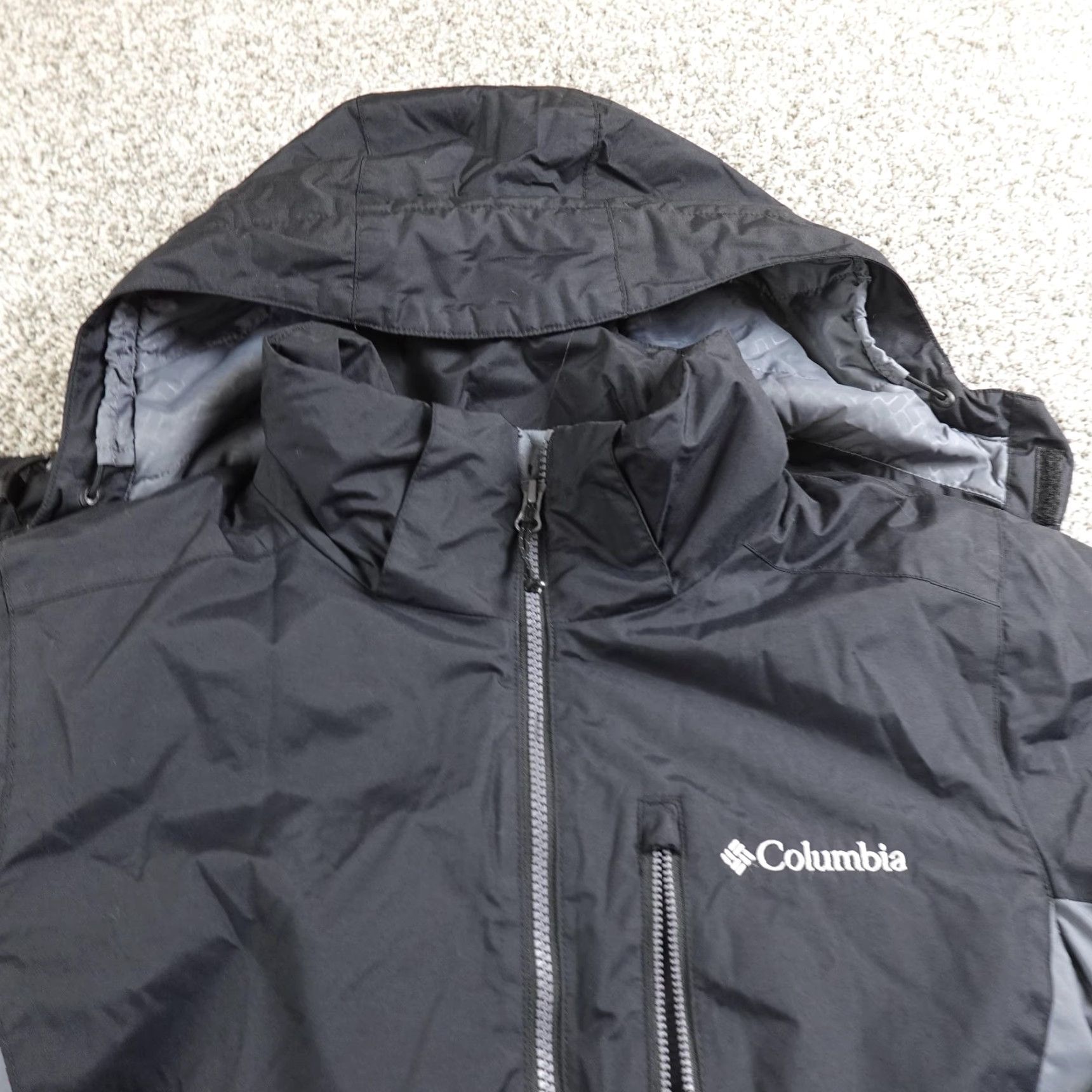 Vintage Columbia Jacket Mens S Black Gray Hooded Waterproof Insulated Parka Coat Outdoor Size US S / EU 44-46 / 1 - 3 Thumbnail
