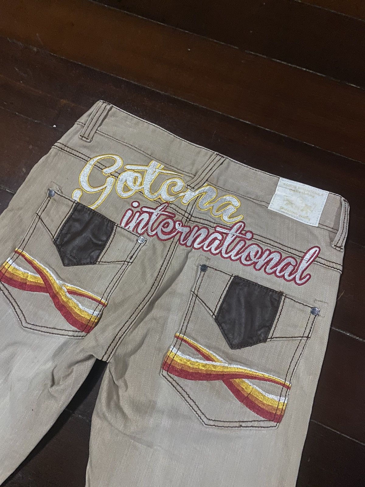 Gotcha FIRE 🔥 GOTCHA INTERNATIONAL EMBROIDERED BIG LOGO Size US 34 / EU 50 - 11 Thumbnail