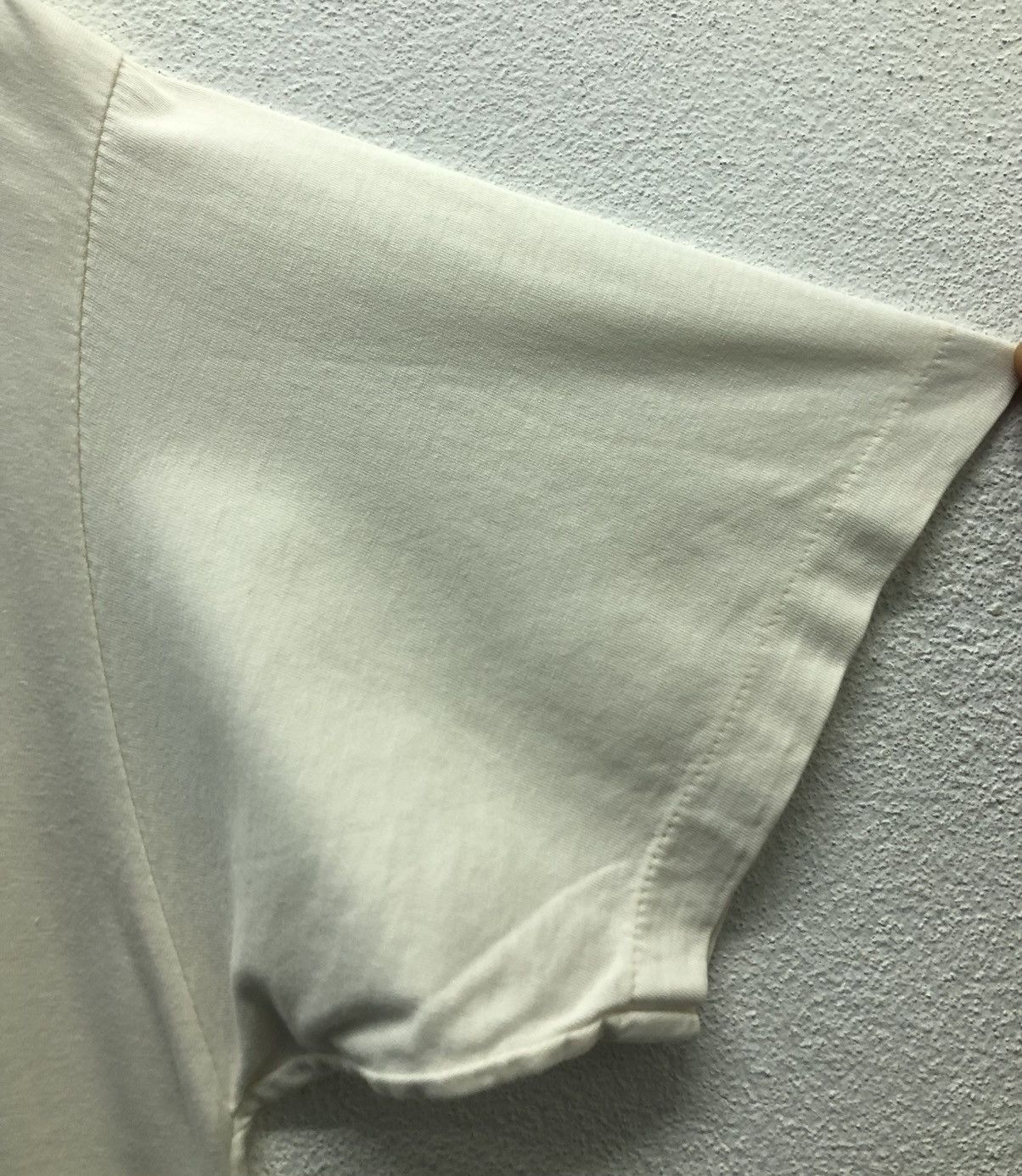 Vintage Vintage Araina Fashion T-Shirt Size US M / EU 48-50 / 2 - 6 Thumbnail