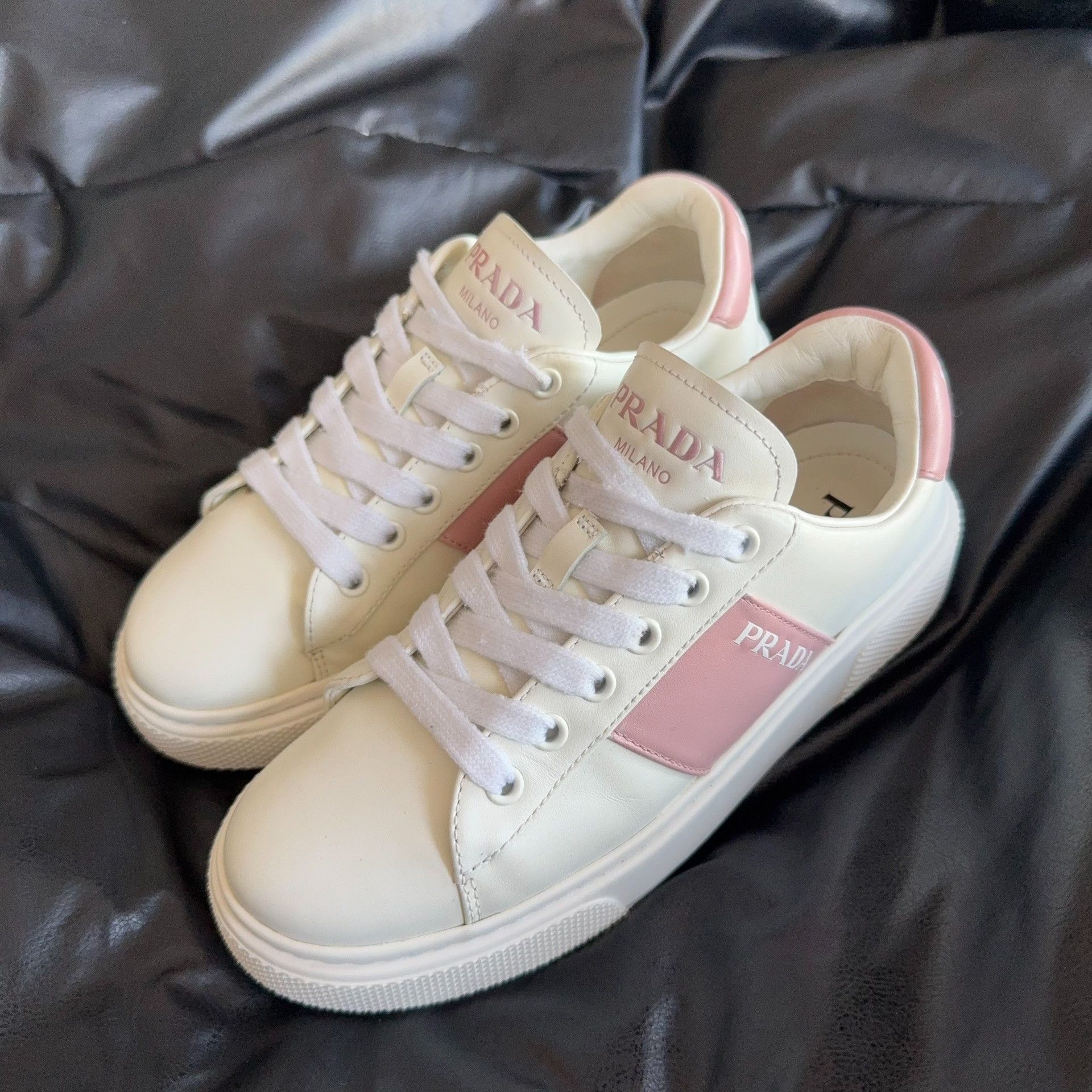 Prada Prada Pink Lowtop Sneakers 35 Women Size US 5 / IT 35 - 1 Thumbnail