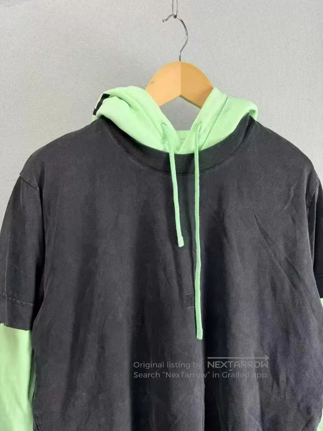 Givenchy Givenchy Black Green Hooded Sweatshirt. Size US XS / EU 42 / 0 - 2 Thumbnail