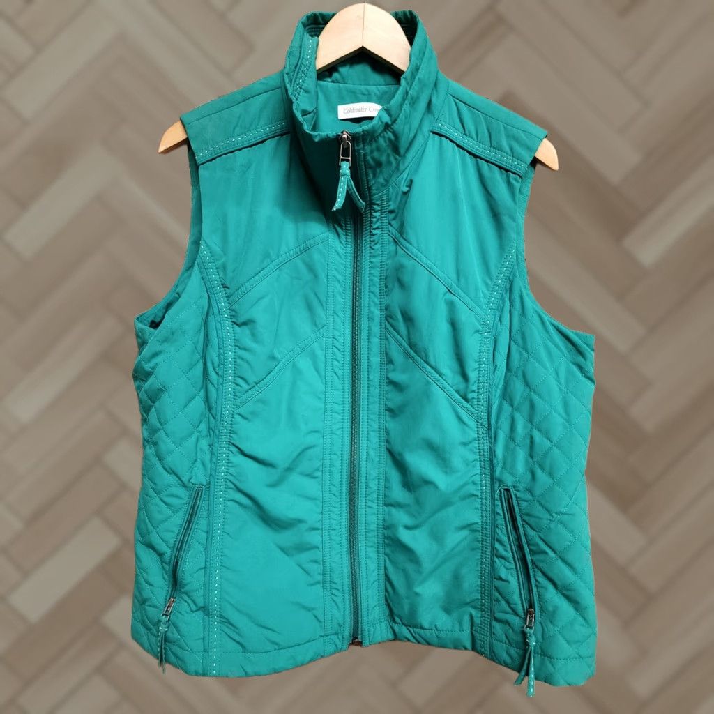 Coldwater Creek Coldwater Creek Vest Womens Green Quilted Sleeveless Outdoor Size L Adult Womens Urban Outdoor VINTAGE if applicable Size L / US 10 / IT 46 - 1 Thumbnail