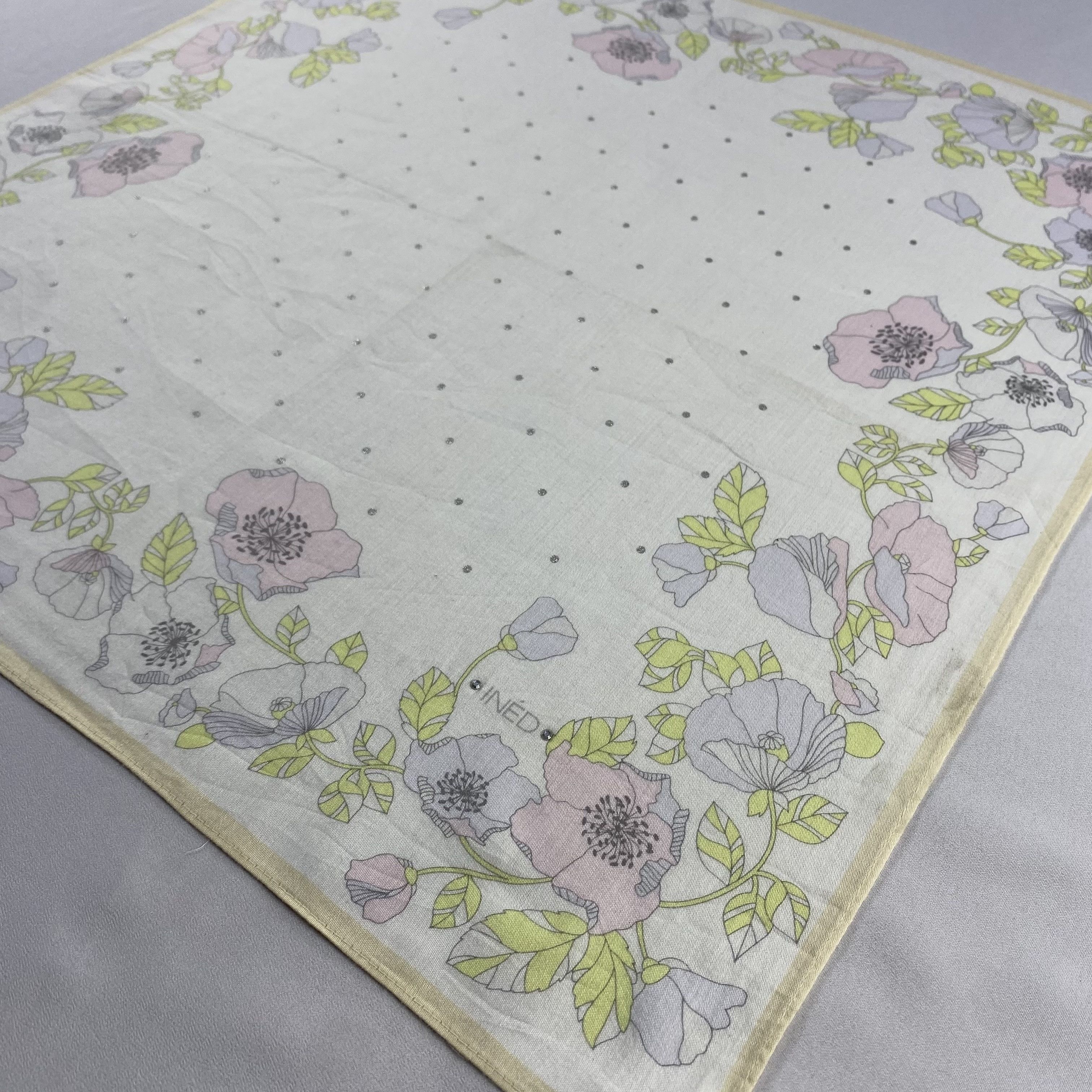 Vintage Ined Neckerchief / Bandana / Handkerchief-P524 Size ONE SIZE - 2 Thumbnail