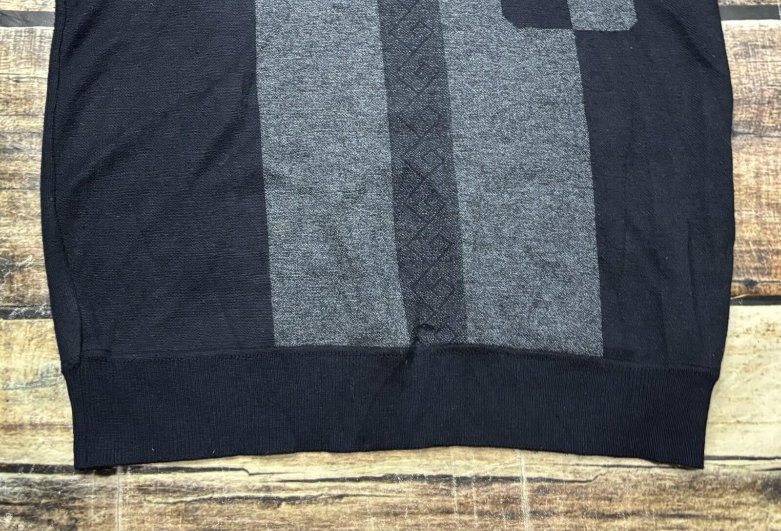 Other HJLRT Sweater Mens Medium Colorblock Wool Blend Navy Size US M / EU 48-50 / 2 - 5 Thumbnail