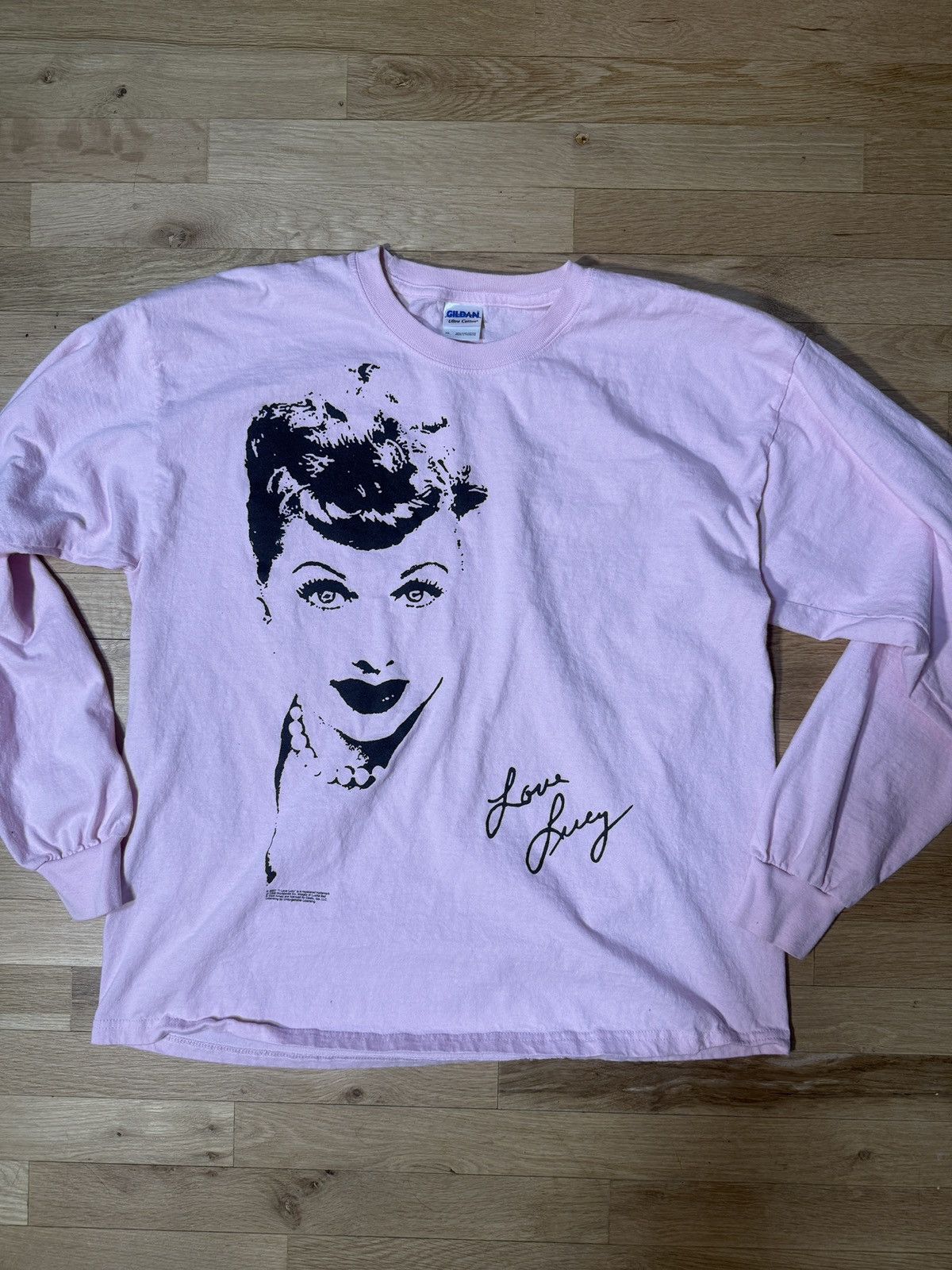 Gildan × Vintage Vintage Lucy Lawrence Pink Long Sleeve Size US XL / EU 56 / 4 - 1 Thumbnail