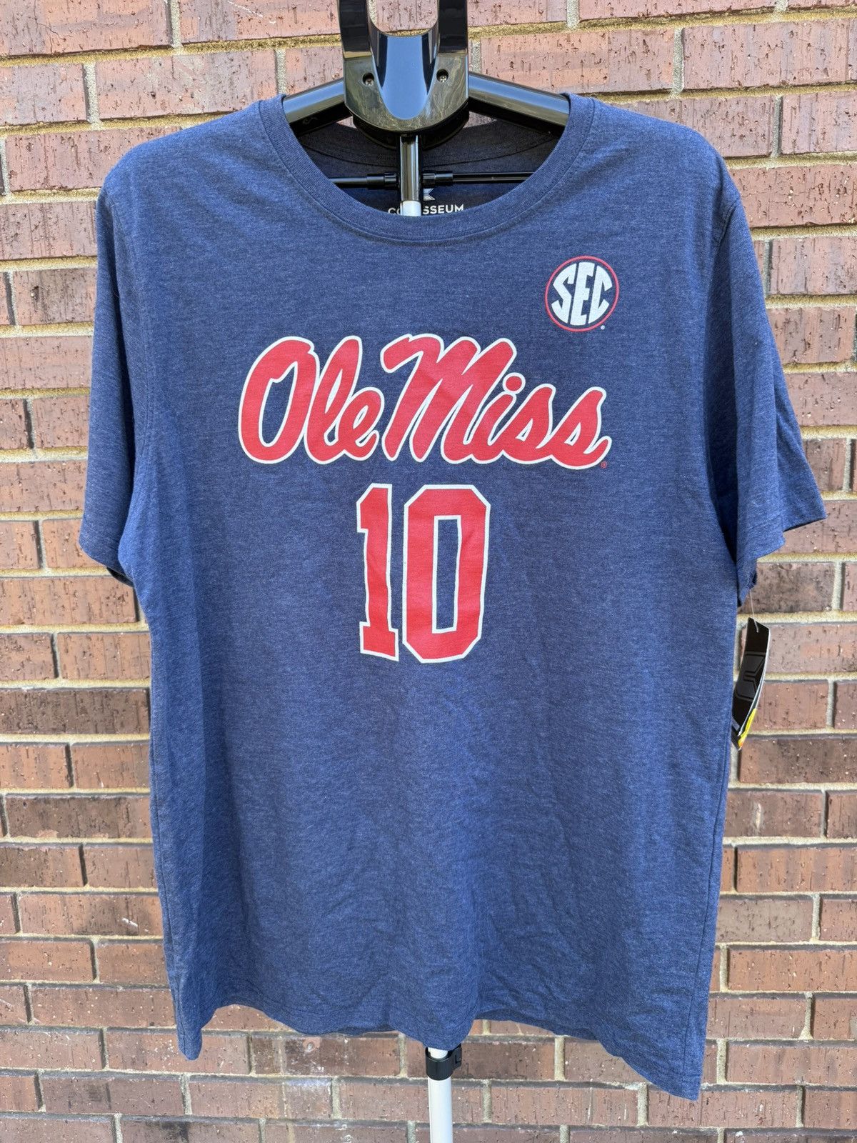 Colosseum Athletics Ole Miss Rebels NCAA Womens Basketball T-shirt #10 Salary Size US XL / EU 56 / 4 - 7 Thumbnail