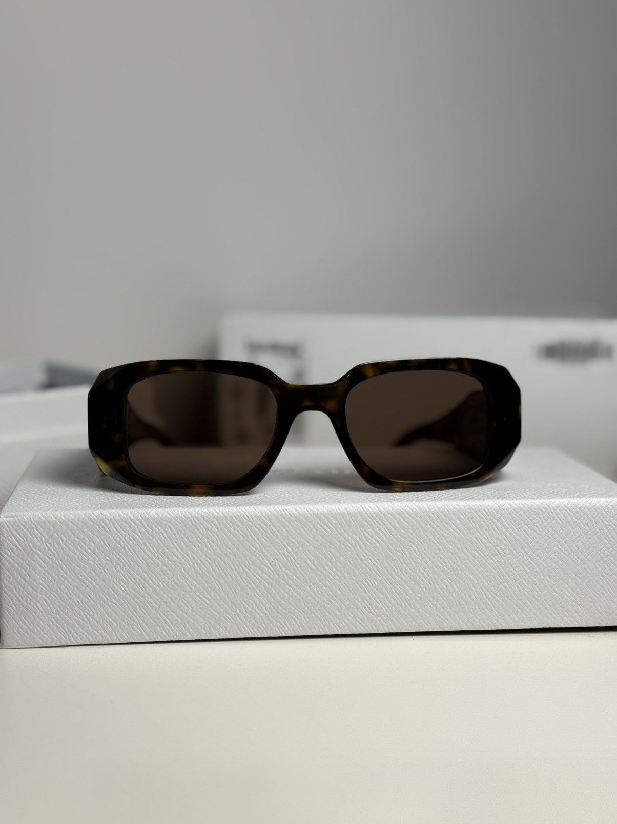 Prada Prada Symbole Sunglasses Tortoise shell Size ONE SIZE - 3 Thumbnail