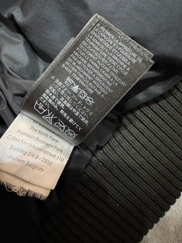 The North Face The North Face Gotham Down Hyvent Puffer bomber size S Size US S / EU 44-46 / 1 - 15 Thumbnail