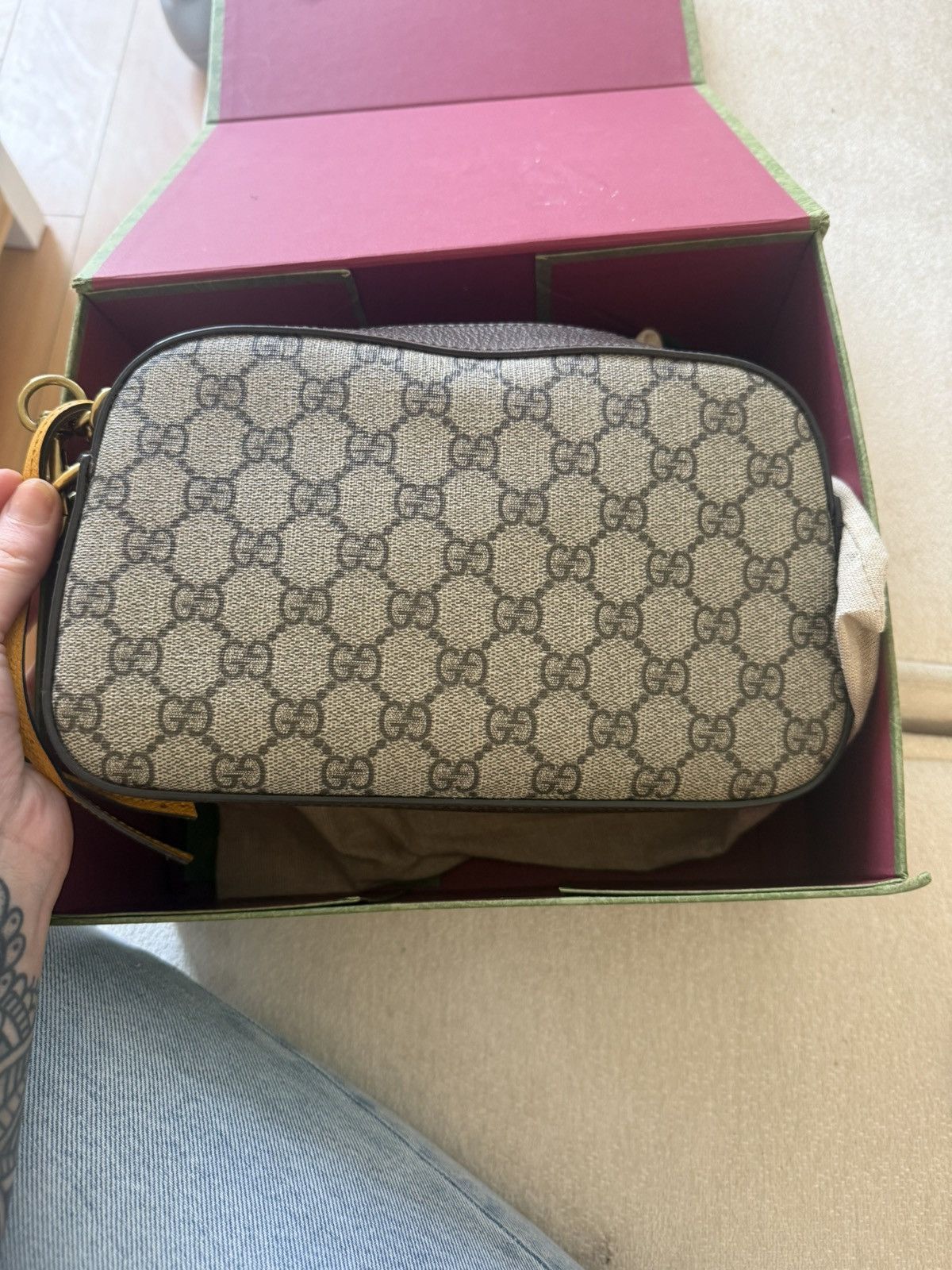 Designer × Gucci Gucci Neo Vintage GG Supreme Messenger Bag Size ONE SIZE - 4 Thumbnail