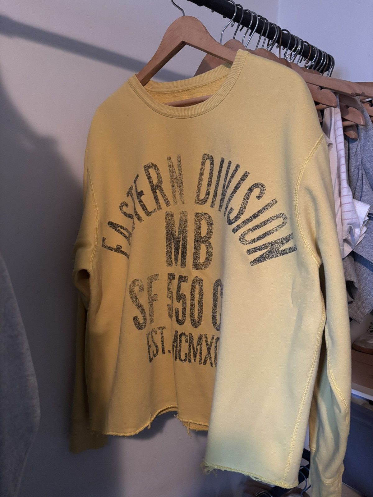 Other Yellow Sweatshirt Size US L / EU 52-54 / 3 - 1 Thumbnail