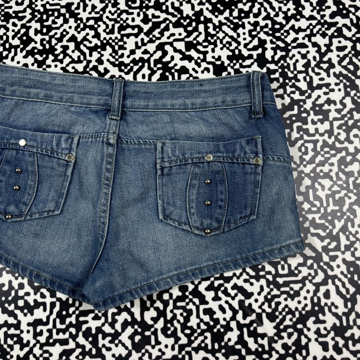 Diesel Vintage Y2K Diesel Japanese Style Retro Sexy Denim Shorts Size 30" / US 8 / IT 44 - 12 Thumbnail