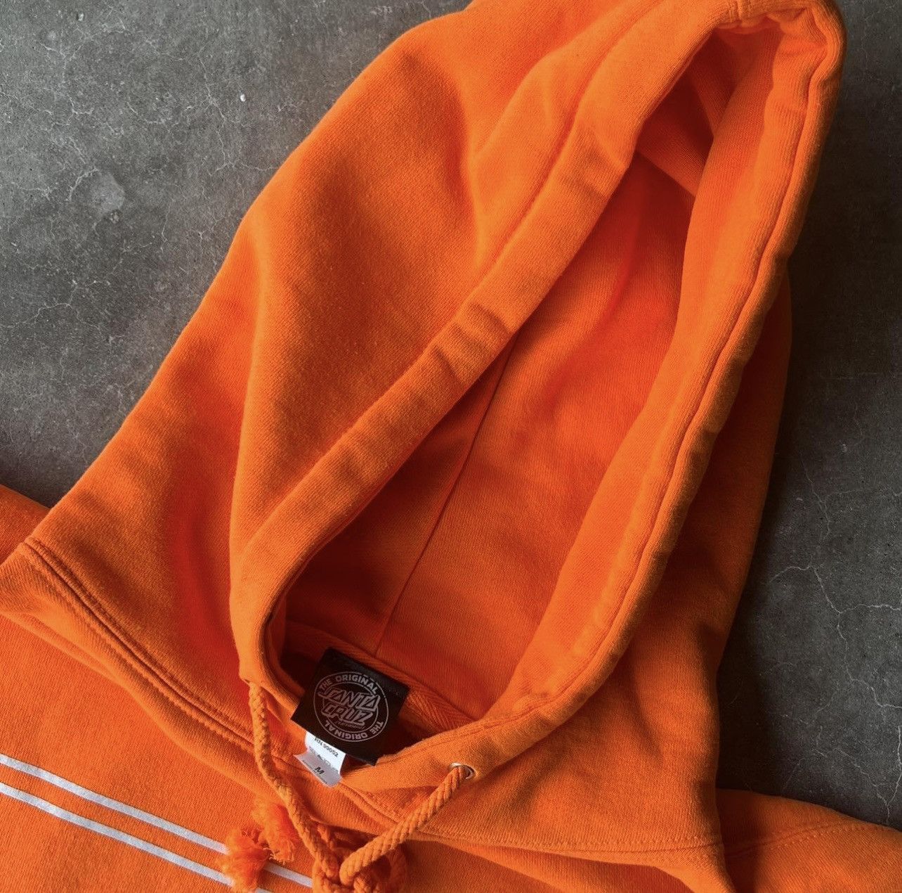 Santa Cruz Skateboards × Vintage Santa Cruz Skateboards Hoodie Size Medium Size US M / EU 48-50 / 2 - 2 Thumbnail