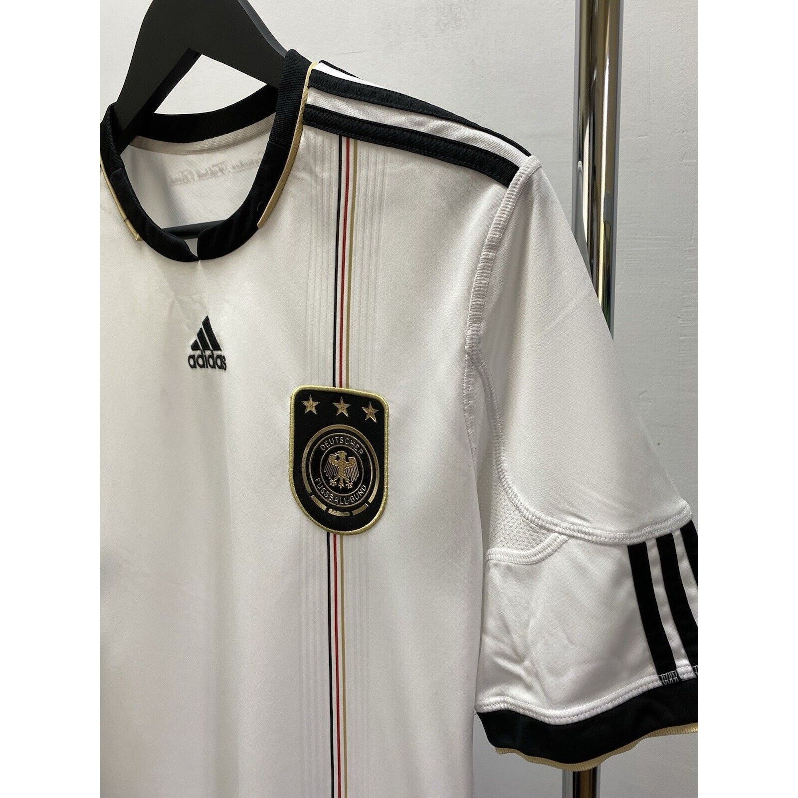 Adidas Adidas Germany 2010 2011 Home Soccer Jersey Football Shirt Size US M / EU 48-50 / 2 - 7 Thumbnail