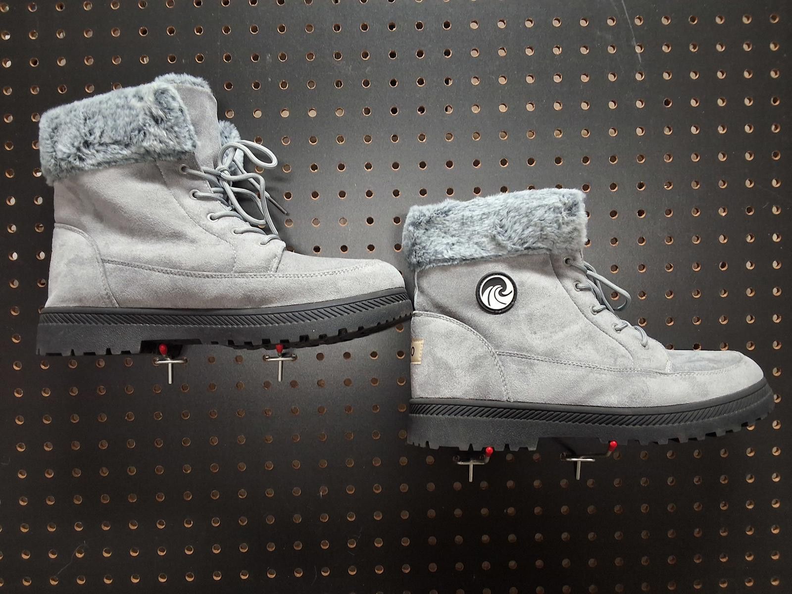 Unknown London Cozy Gray Winter Boots - Act Fast, Stay Warm! Size US 7.5 / IT 37.5 - 1 Thumbnail
