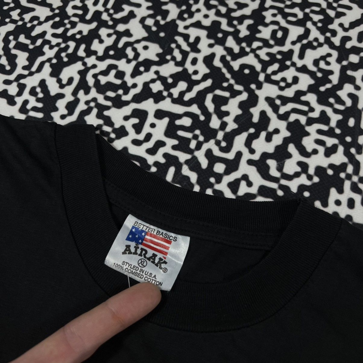 Vintage Vintage 90s Alien Spaced Out Single Stitch USA Boxy T-shirt Size US XL / EU 56 / 4 - 13 Thumbnail
