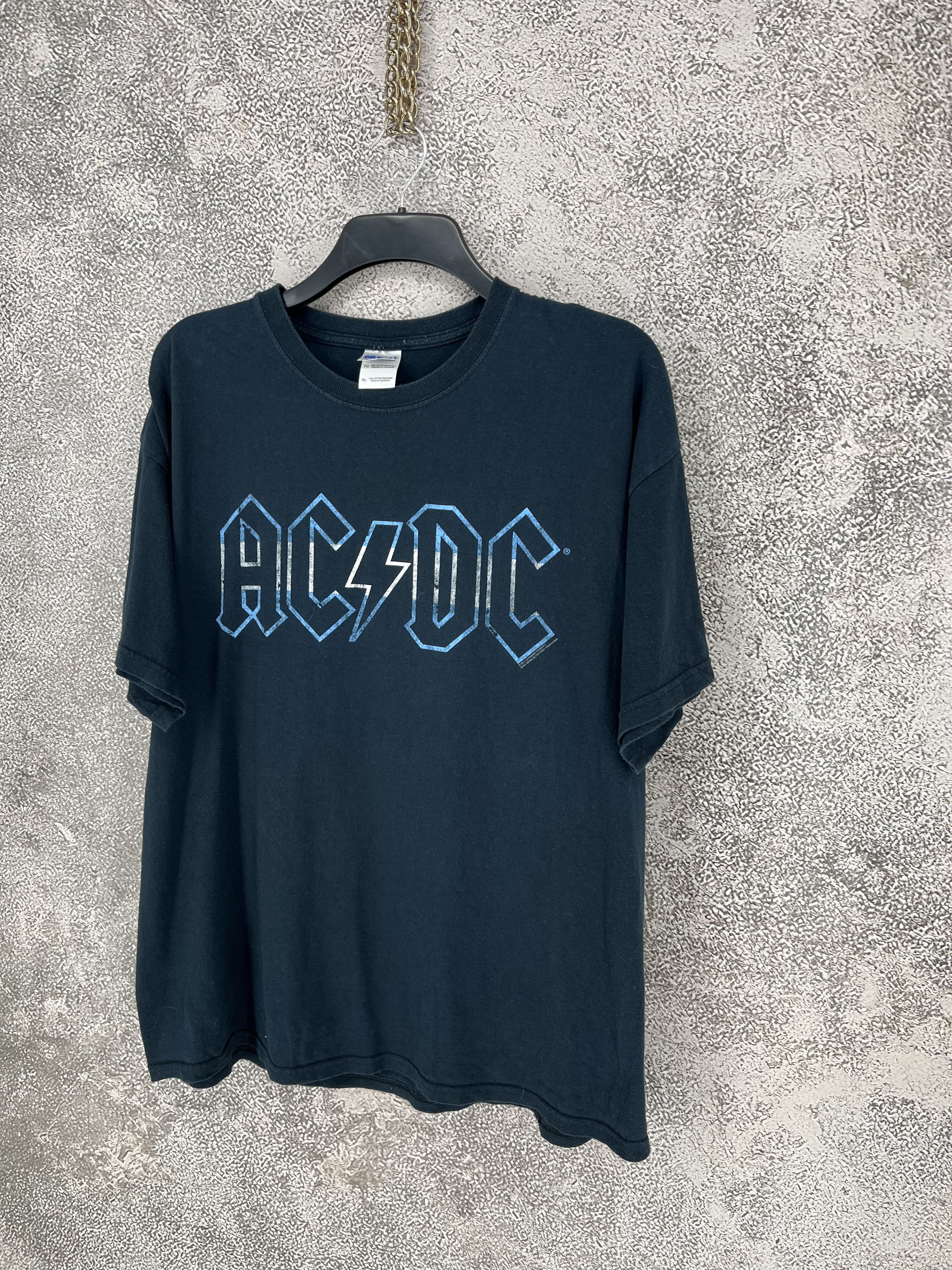 AC/DC Mens Vintage AC/DC T Shirt Rock Band Tee Rare 2011 Size US XL / EU 56 / 4 - 3 Thumbnail