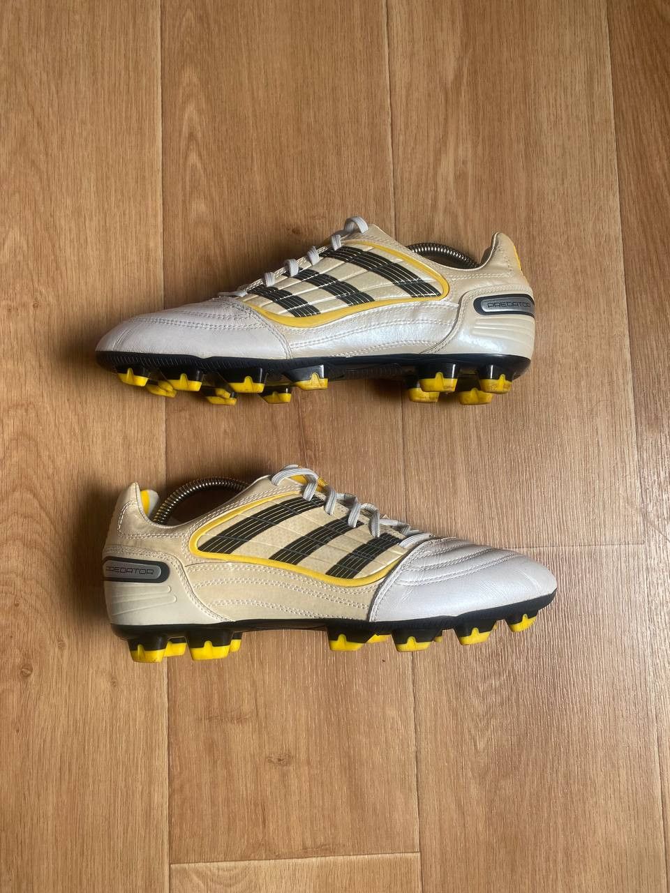 Adidas × Vintage ADIDAS PREDATOR TRX ABSOLADO X FG SOCCER BOOTS G02605 US 9 Size US 9 / EU 42 - 16 Thumbnail
