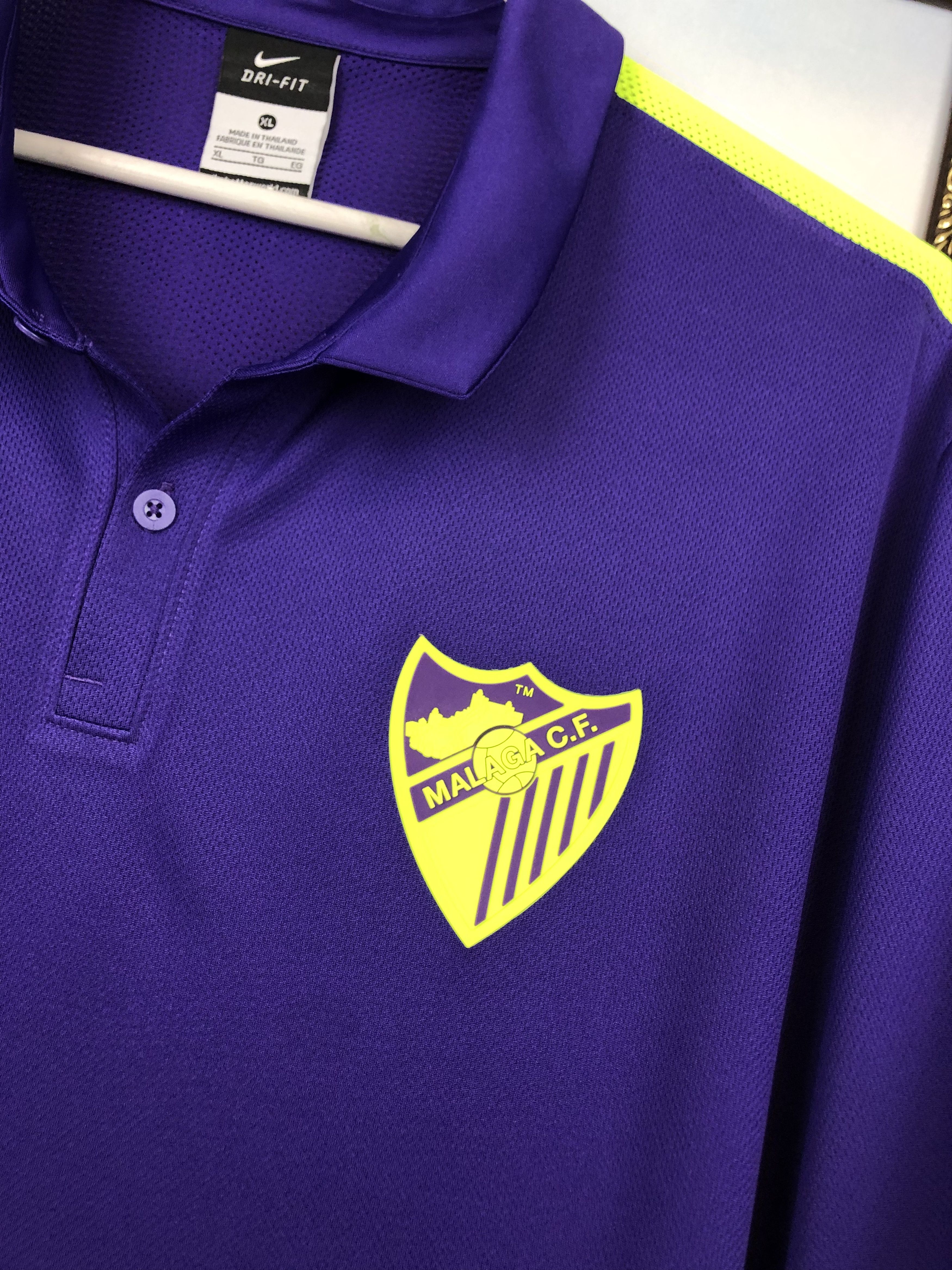 Nike Malaga Away football shirt 2015 Soccer Nike Jersey Camiseta Size US XL / EU 56 / 4 - 3 Thumbnail