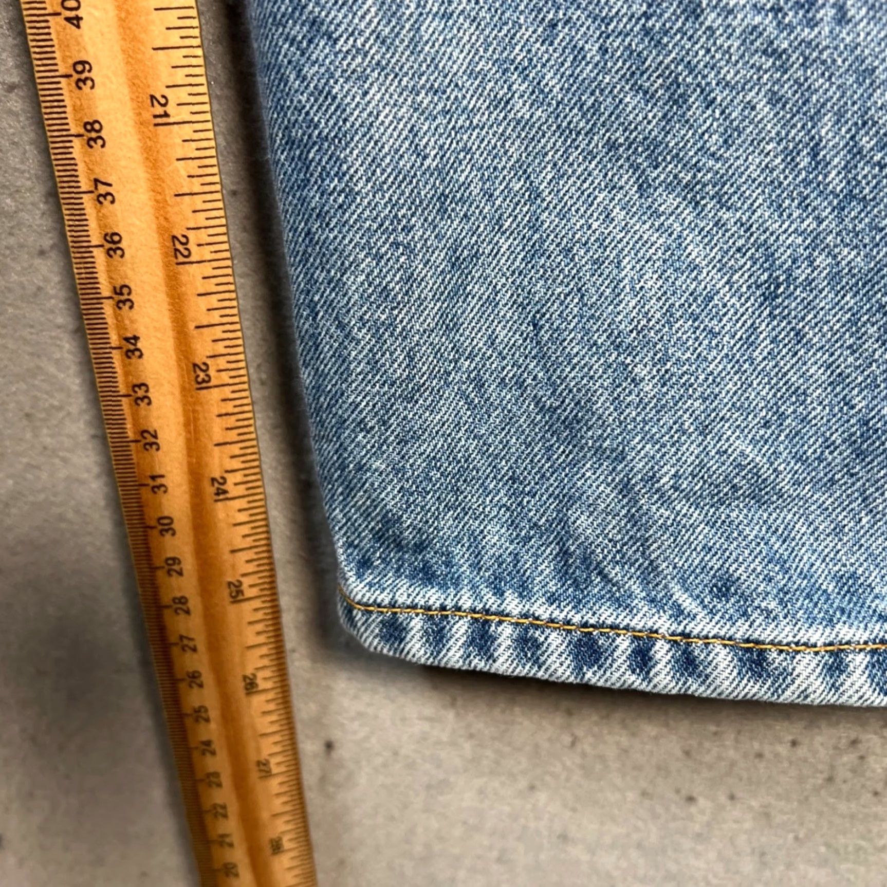 Arket VINTAGE Arket Jeans Cropped Regular Light Wash 33 Mens Blue Denim Cotton Blend 26 Inseam 33 W Waist Mens Size US 33 - 7 Thumbnail