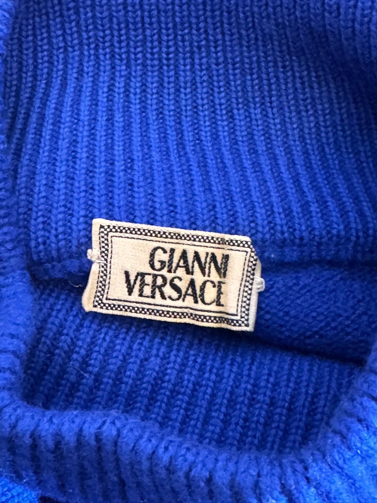 Versace Gianni Versace vintage wool knit sweater IT48 Size US M / EU 48-50 / 2 - 6 Thumbnail