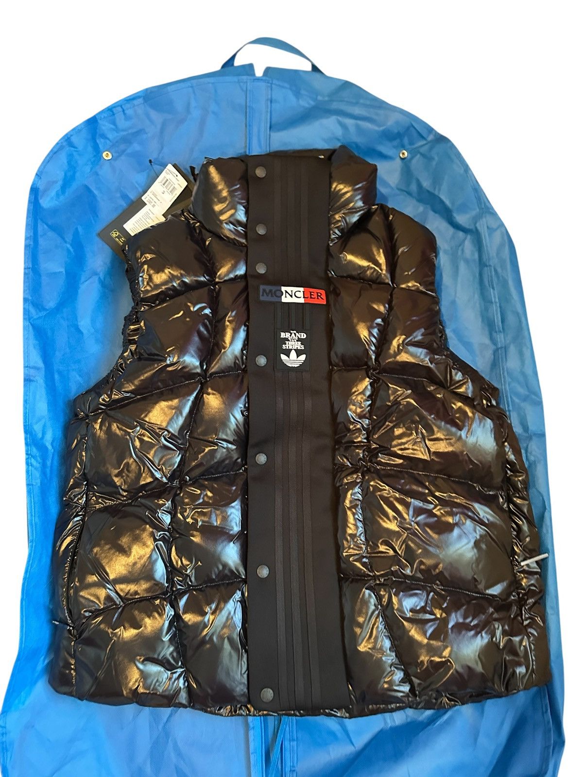 Adidas × Moncler Moncler x Adidas 3 Stripe Vest Size US L / EU 52-54 / 3 - 2 Thumbnail