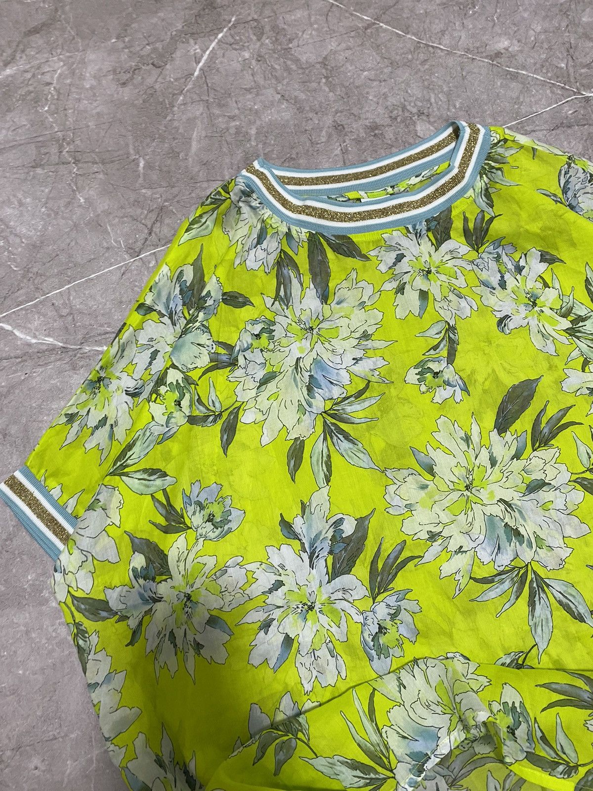 Designer Emily Van Den Bergh Blouse Tunic Floral Over Print Oversized Size L / US 10 / IT 46 - 3 Thumbnail