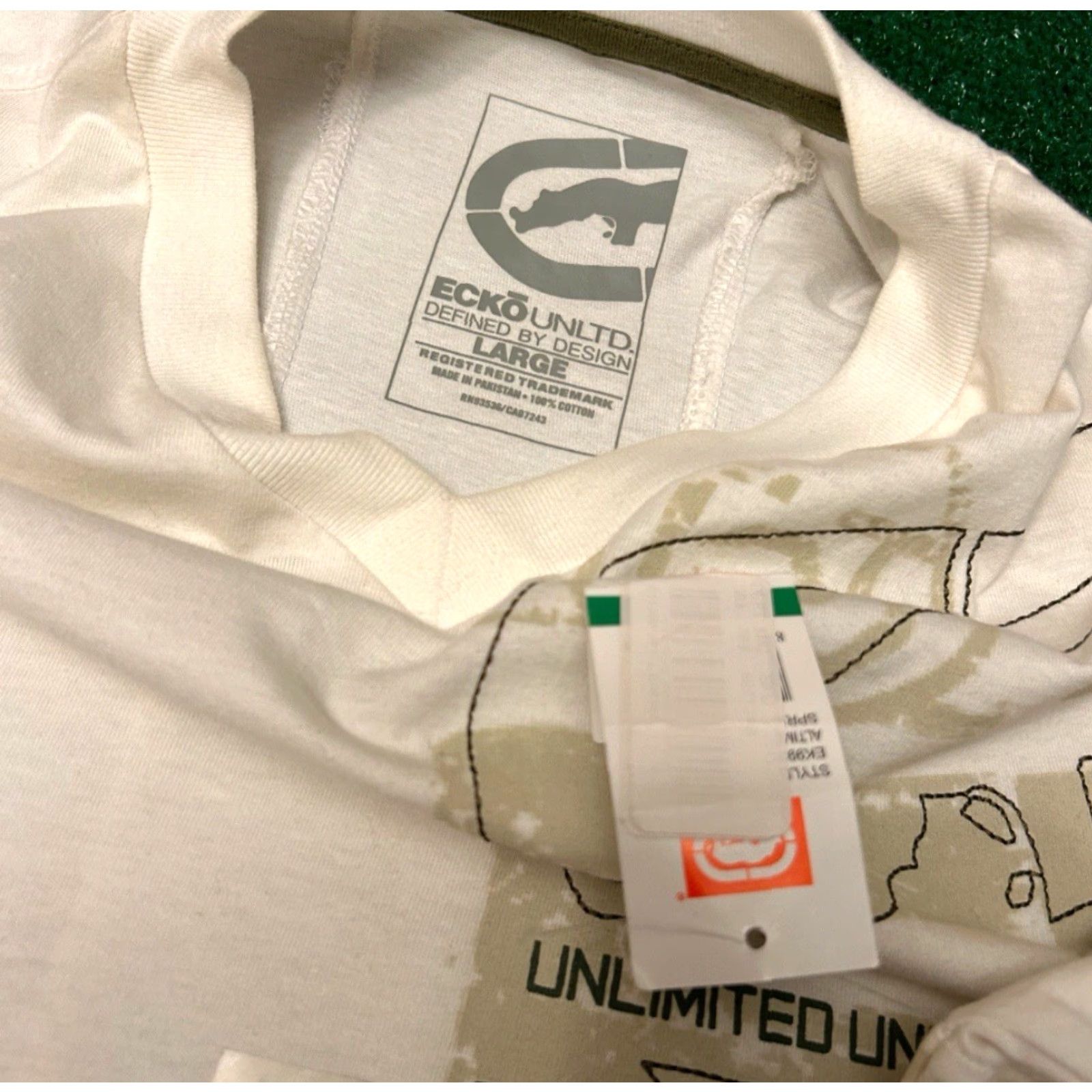 Ecko Unltd. VINTAGE Ecko Unltd VTG V Neck Shirt Mens L NWT Hip Hop Grunge Punk Y2K Skater Beige Size US L / EU 52-54 / 3 - 2 Thumbnail